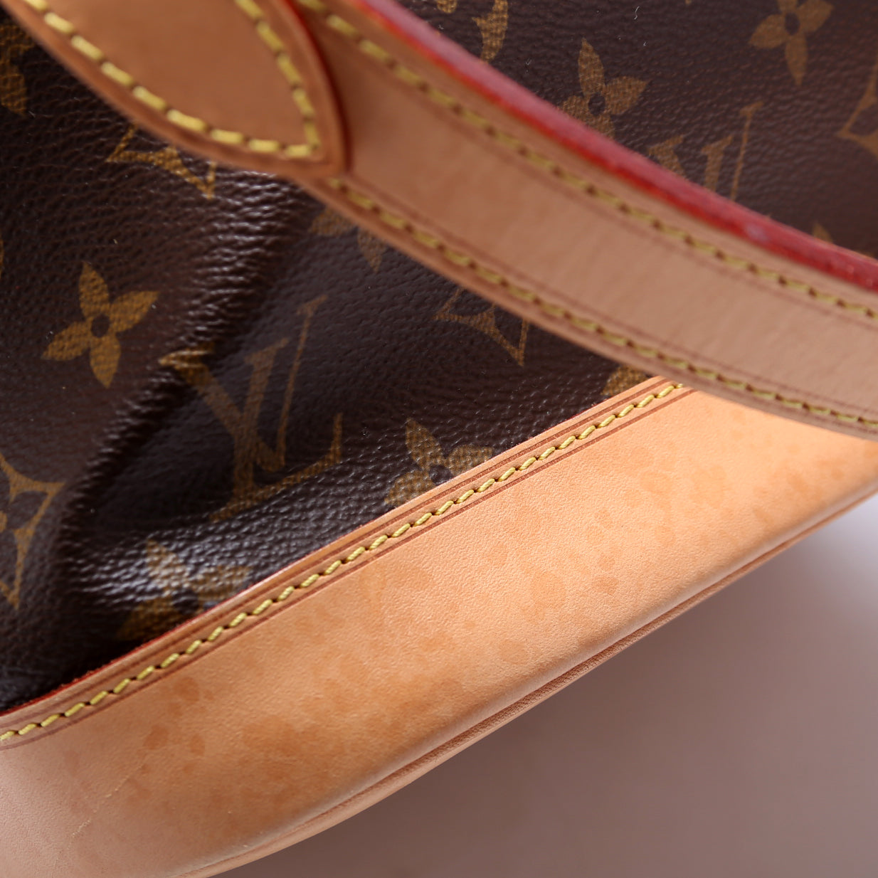 Noe Petit NM Monogram
