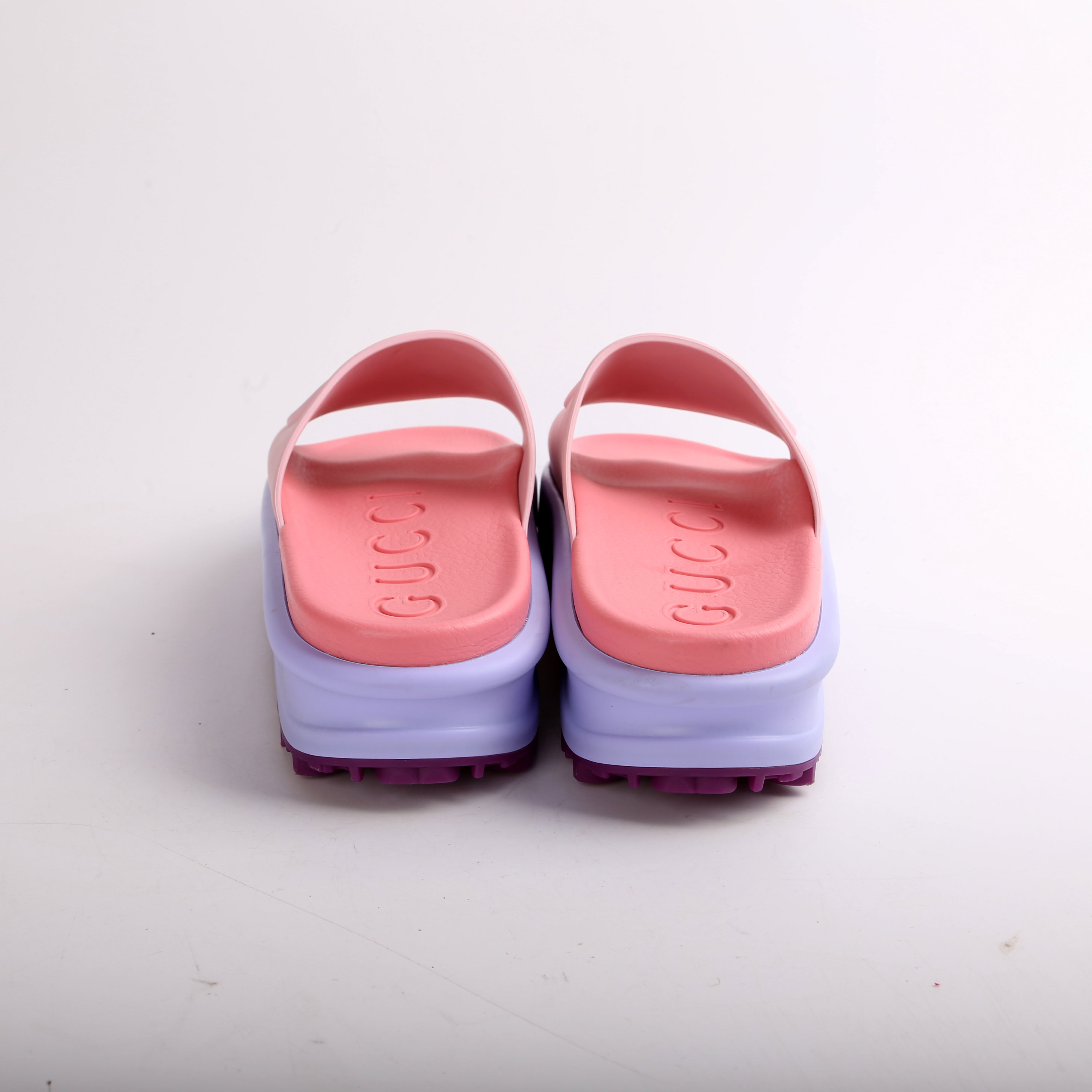 Interlocking G Rubber Platform Slides Size 39
