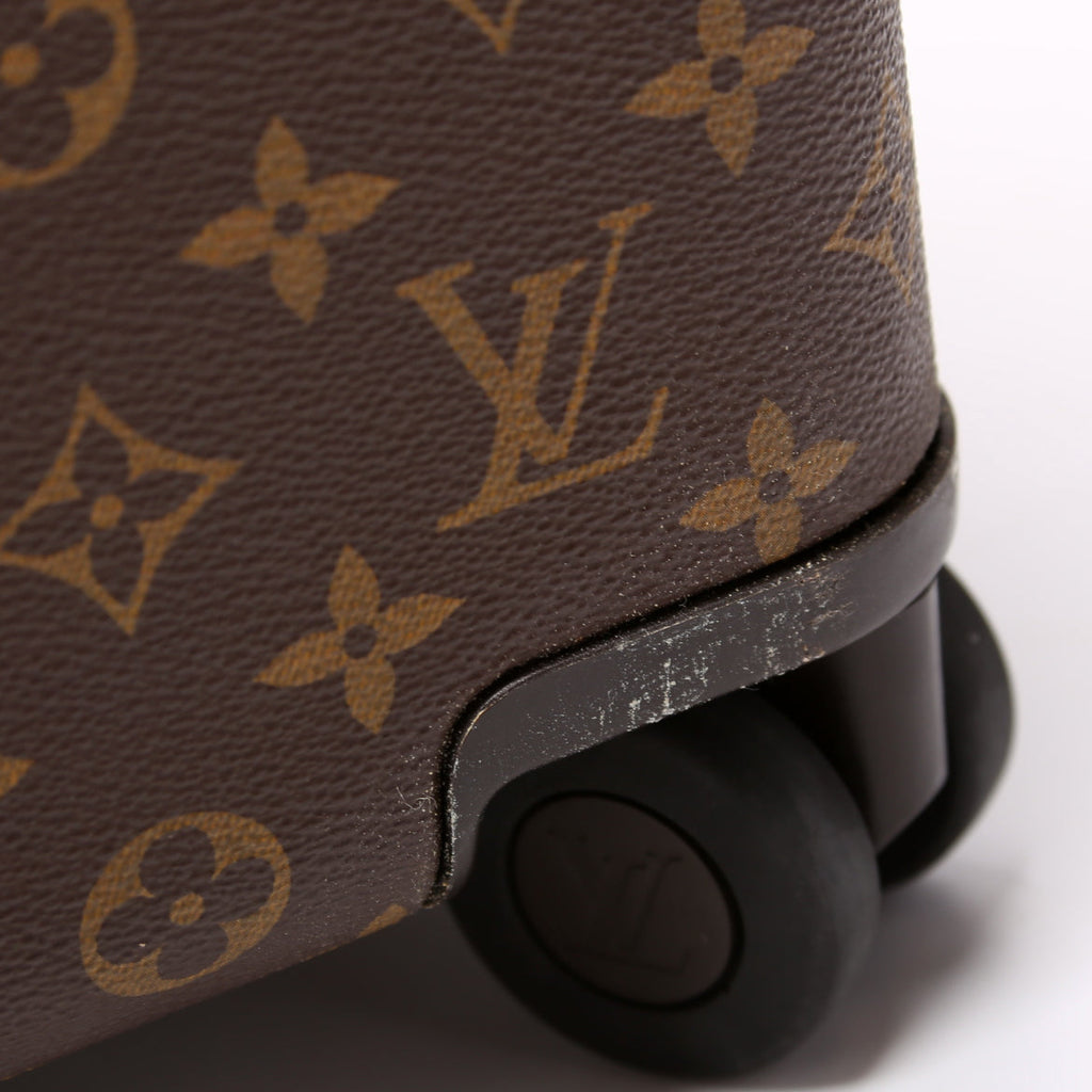 Horizon 50 Monogram
