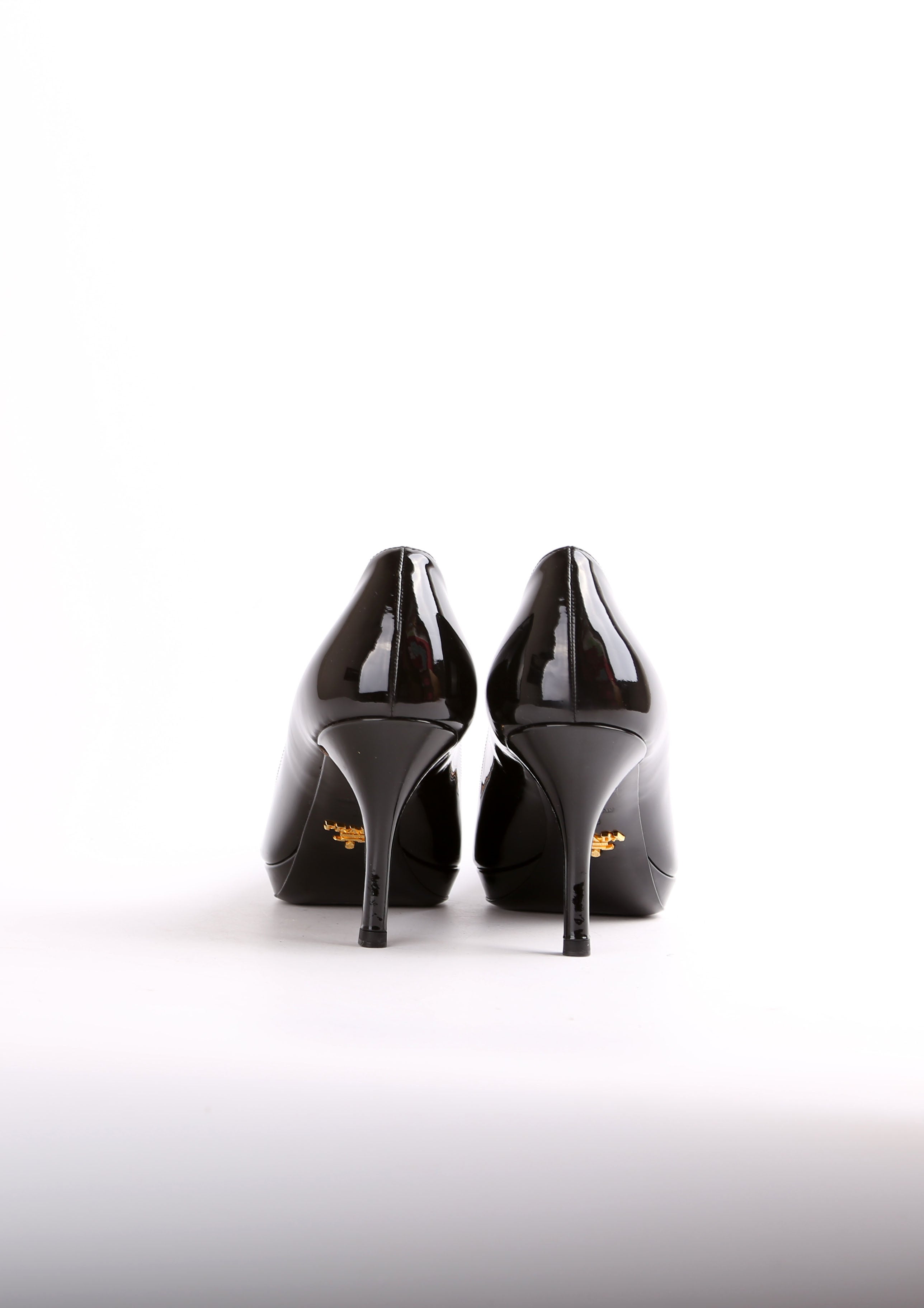 Prada Patent Leather Pumps Size 39