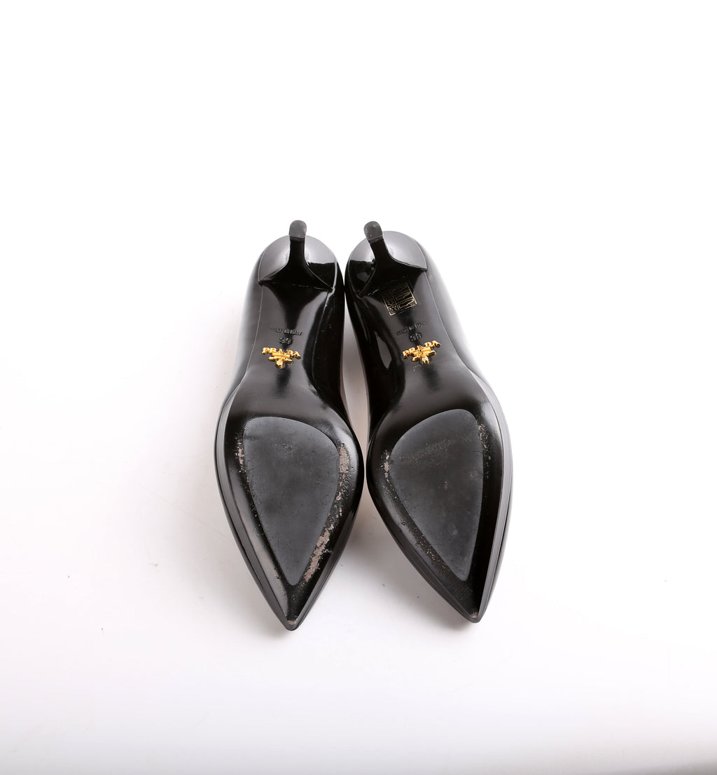Prada Patent Leather Pumps Size 39