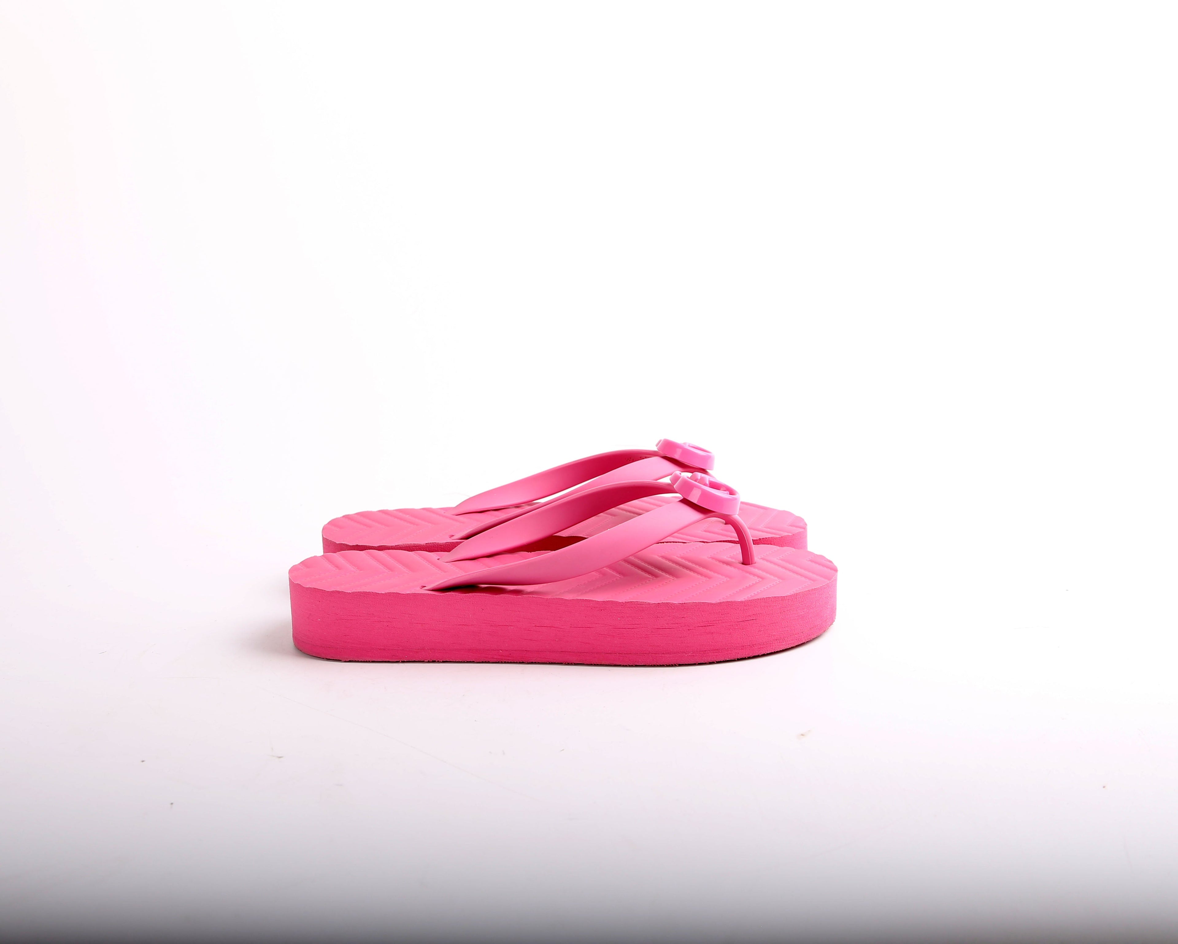 Gucci Marmont GG Logo Flip Flops Size 38