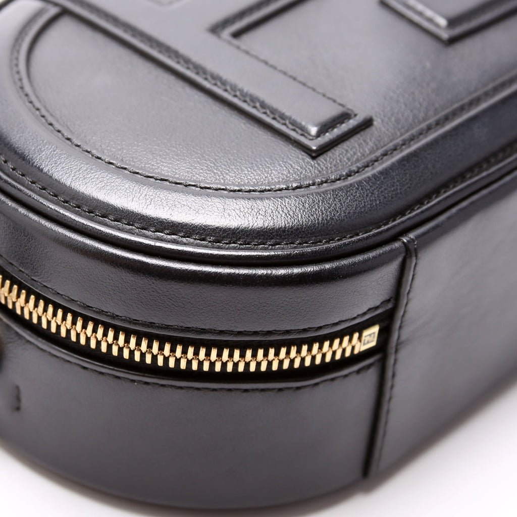 Vitello Grace Leather O'Lock Mini Camera Case Black