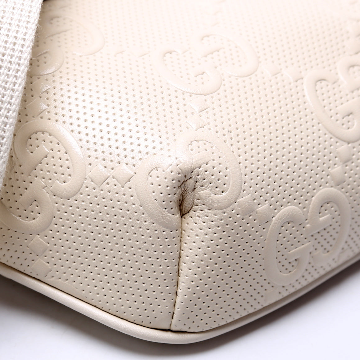 658582 GG Embossed Belt Bag White