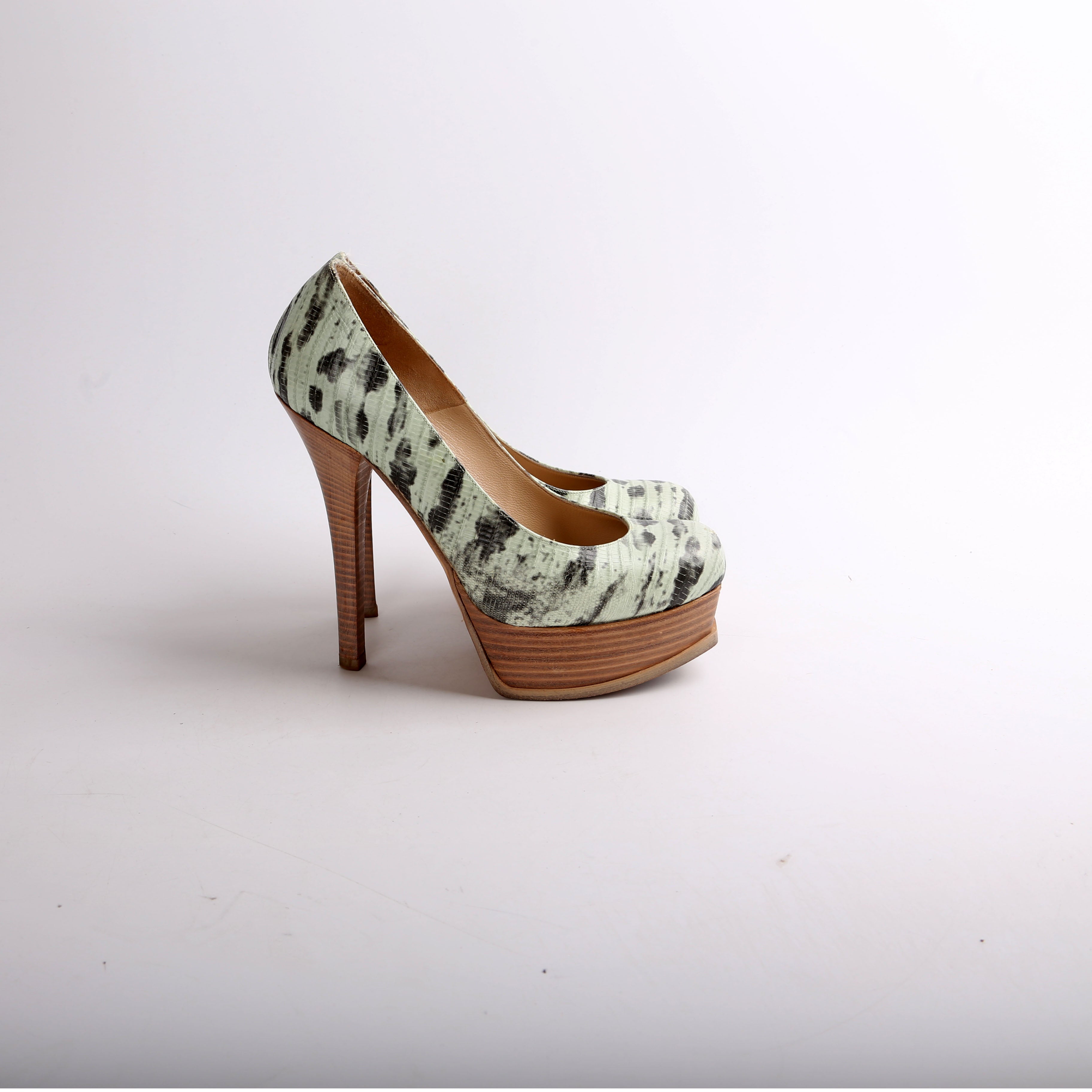 Fendi Platform Pumps Size 38.5