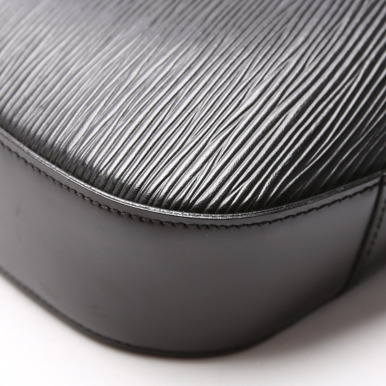 Reverie Epi Black