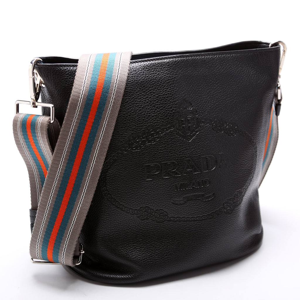 1BE057 Vitello Daino Phenix Bucket Bag Black