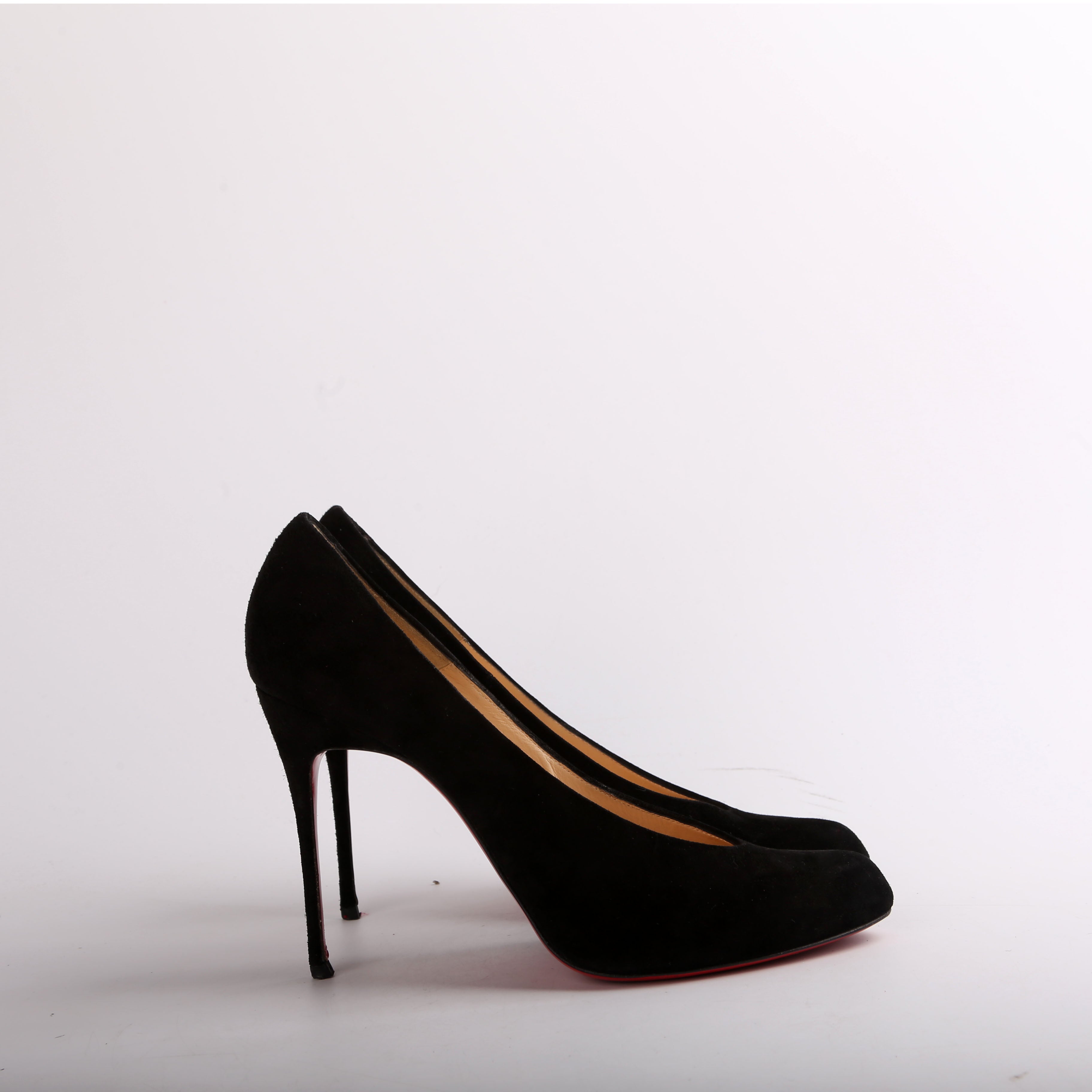 Velvet Pumps Size 41.5