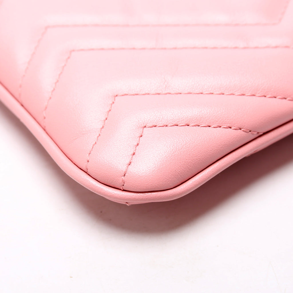 525541 GG Marmont Leather Heart Pouch Pink