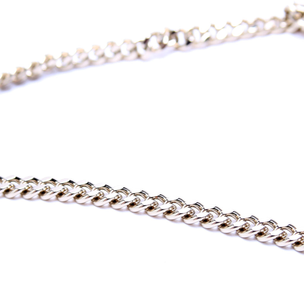 Rockstud Top Handle Chain Wallet Nude