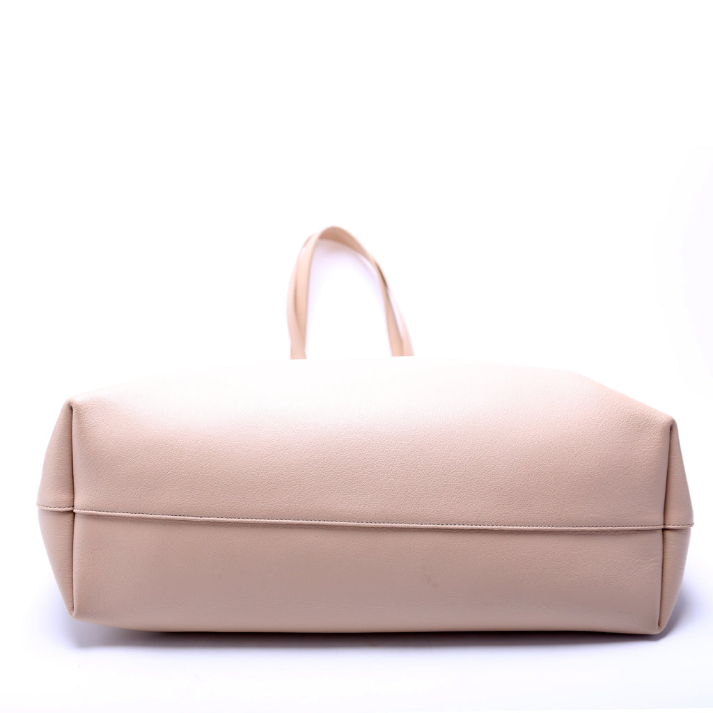 East West Shopping Tote Tan