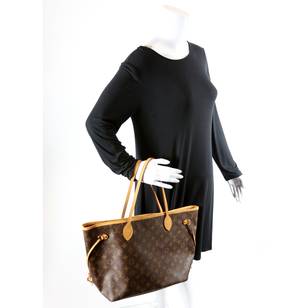 Neverfull MM Monogram