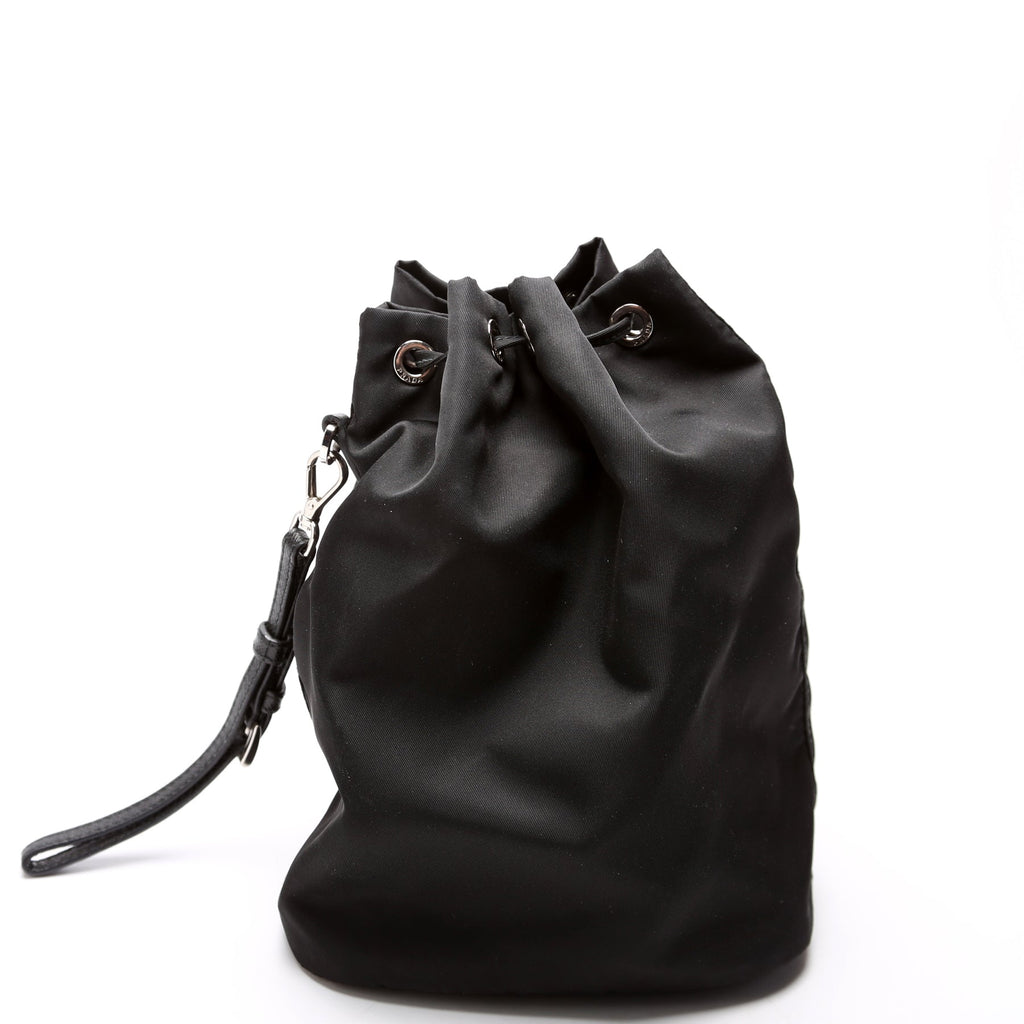 1NE369 Re-Nylon Drawstring Pouch Black