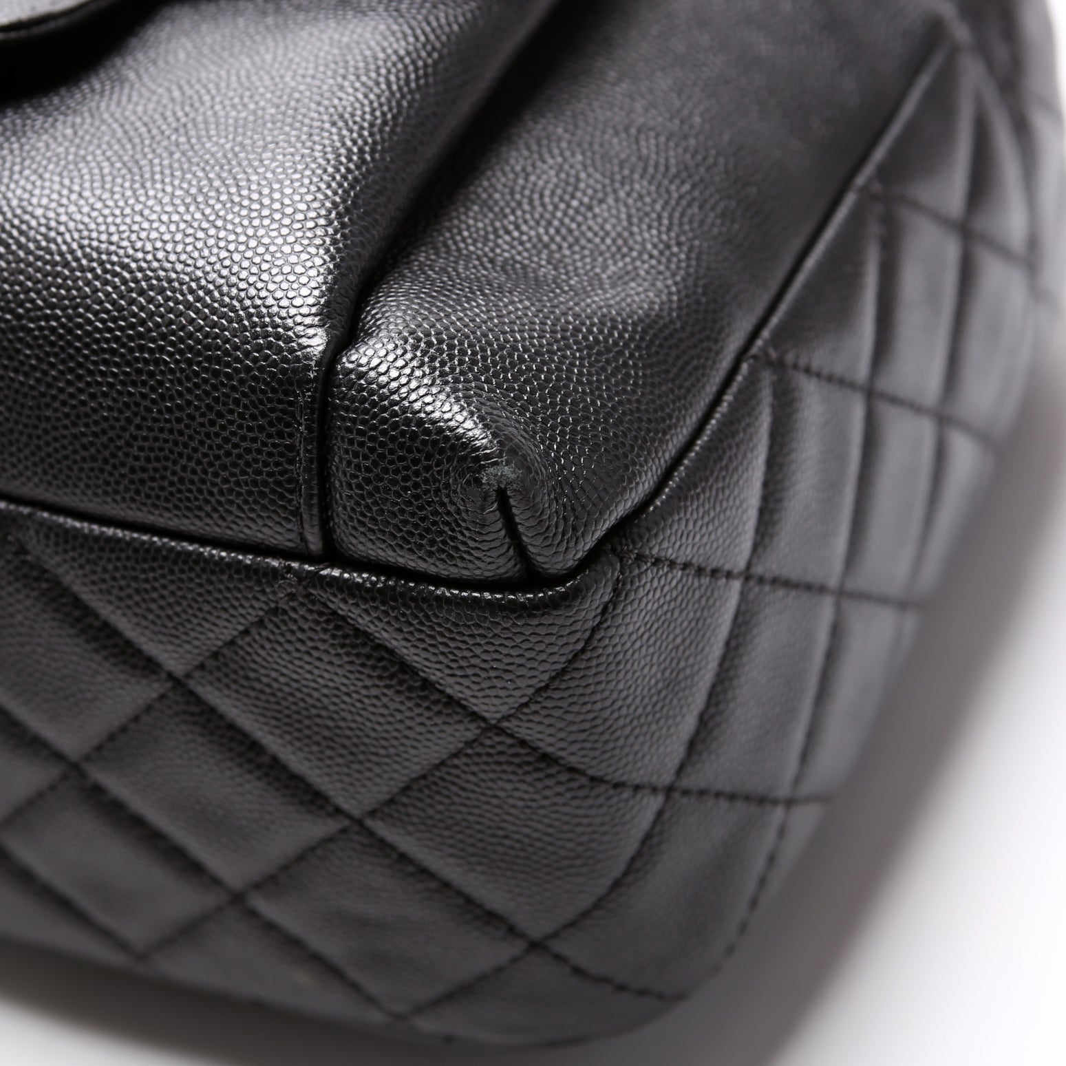 Zip Around Medium Backpack Caviar 26M Black