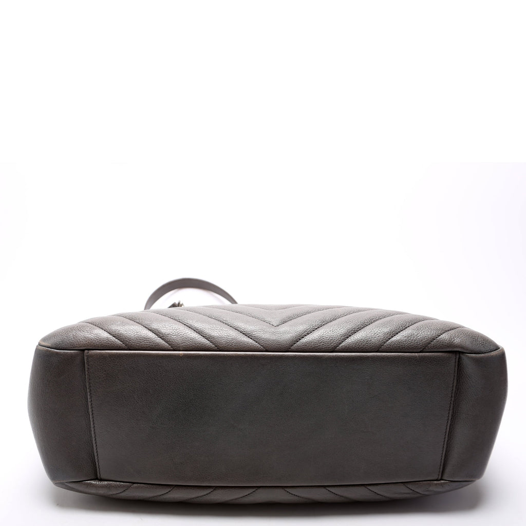 392739 Chevron Large Tote Sheepskin Grey