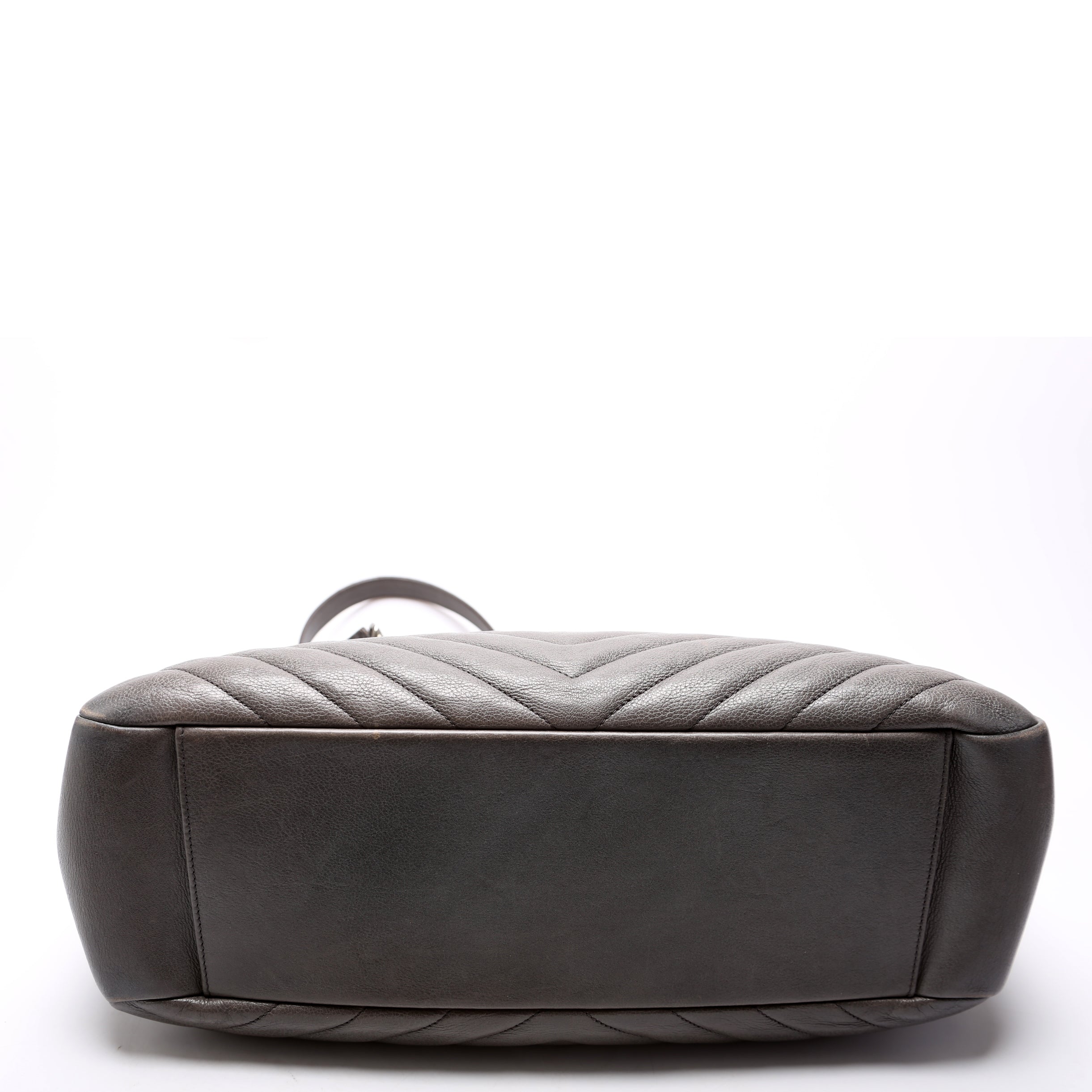 392739 Chevron Large Tote Sheepskin Grey