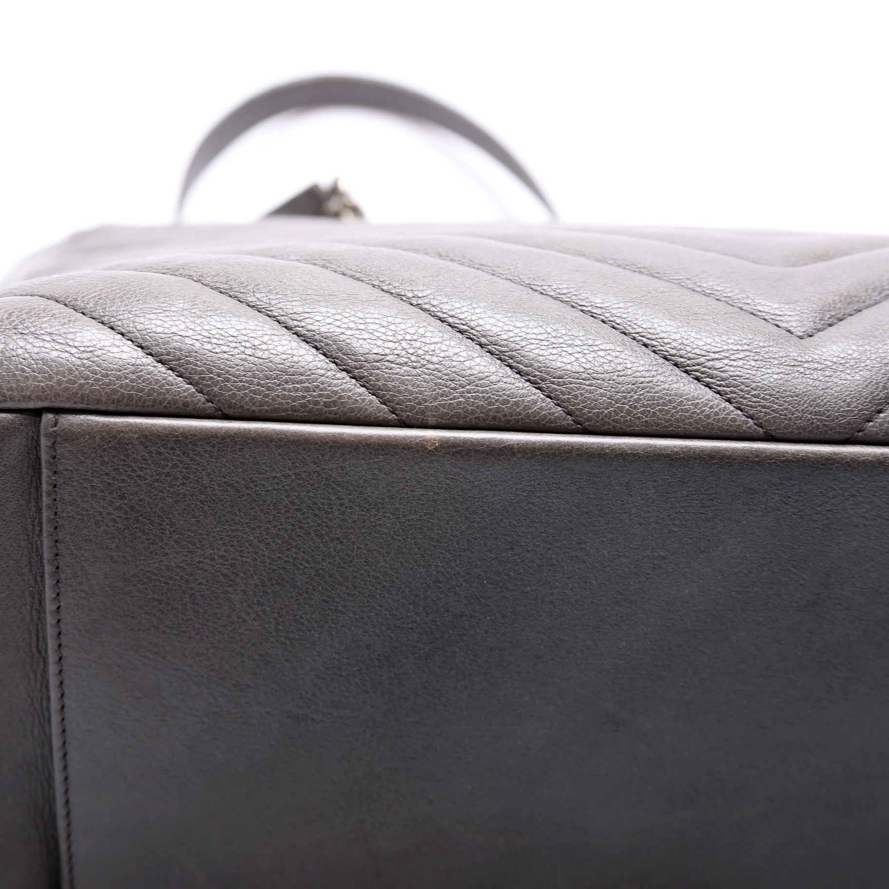 392739 Chevron Large Tote Sheepskin Grey