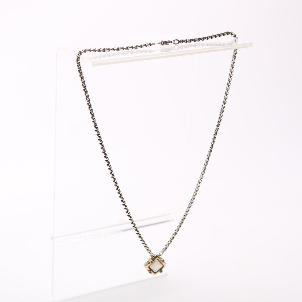 Quatrefoil Pendant Mother Of Pearl/Pink Sapphire/925/750