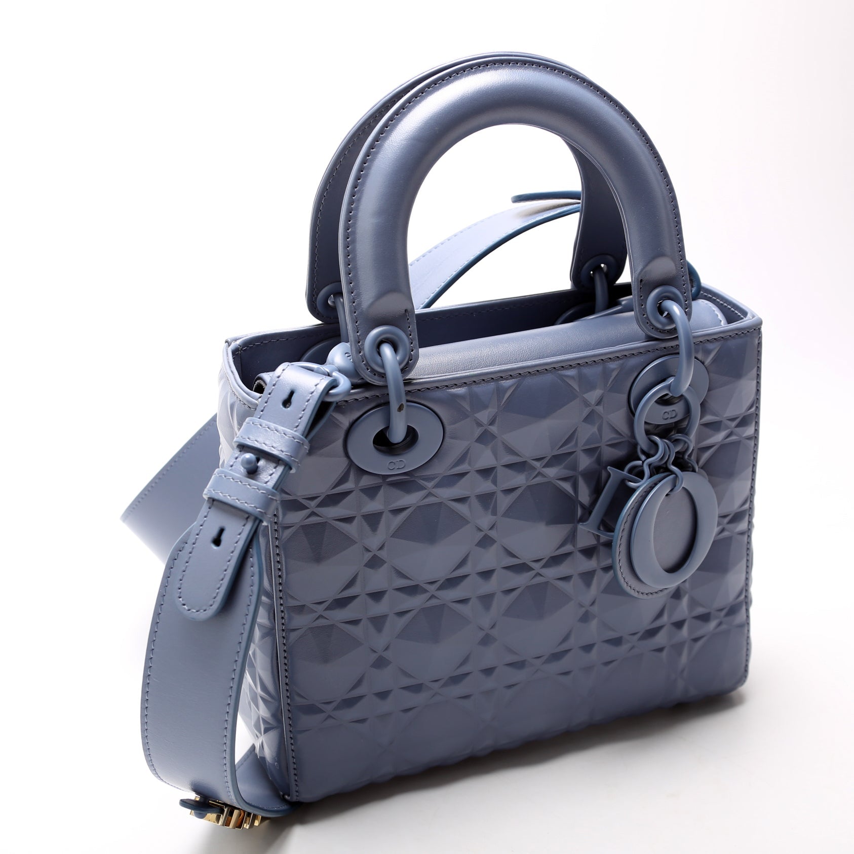 Dior Lady Dior Medium Diamond Cannage Blue