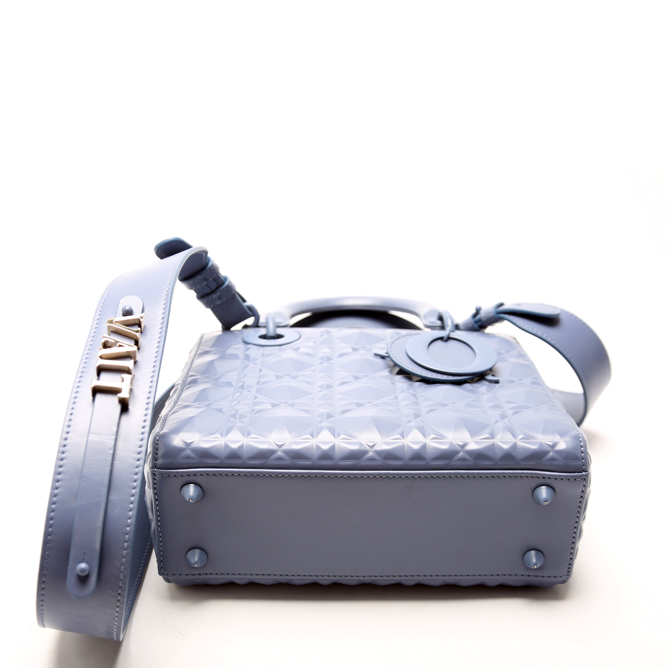 Dior Lady Dior Medium Diamond Cannage Blue
