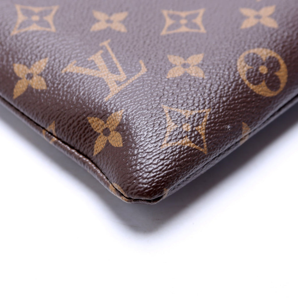 Daily Pouch Monogram Pink