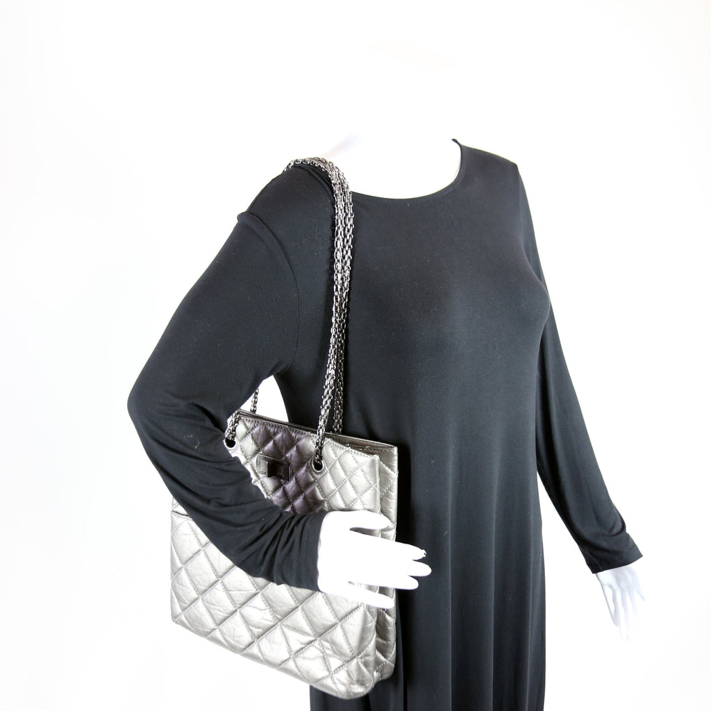 Reissue Tall Tote Quilted Aged Calfskin 14M Silver