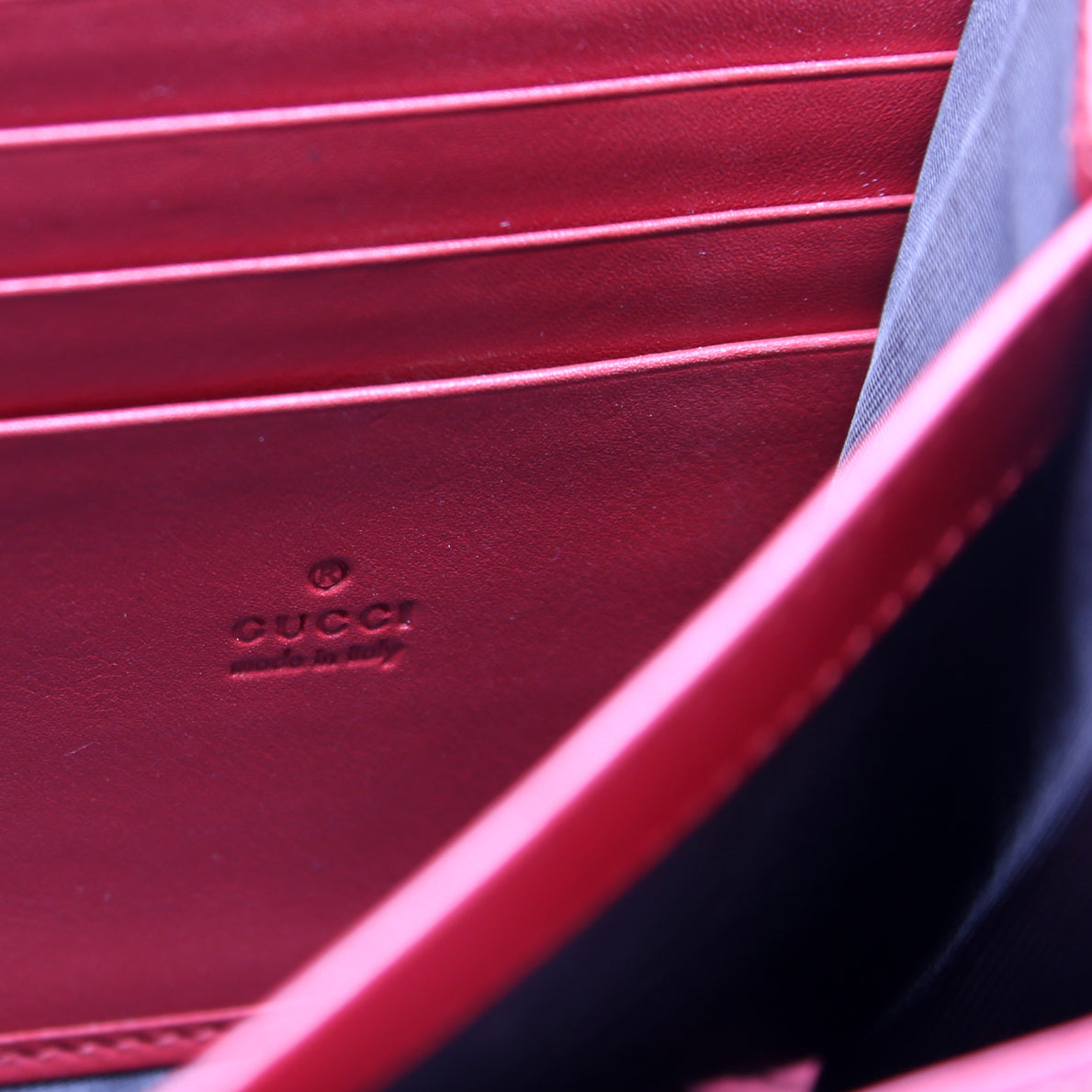474575 Marmont Chain Wallet Red
