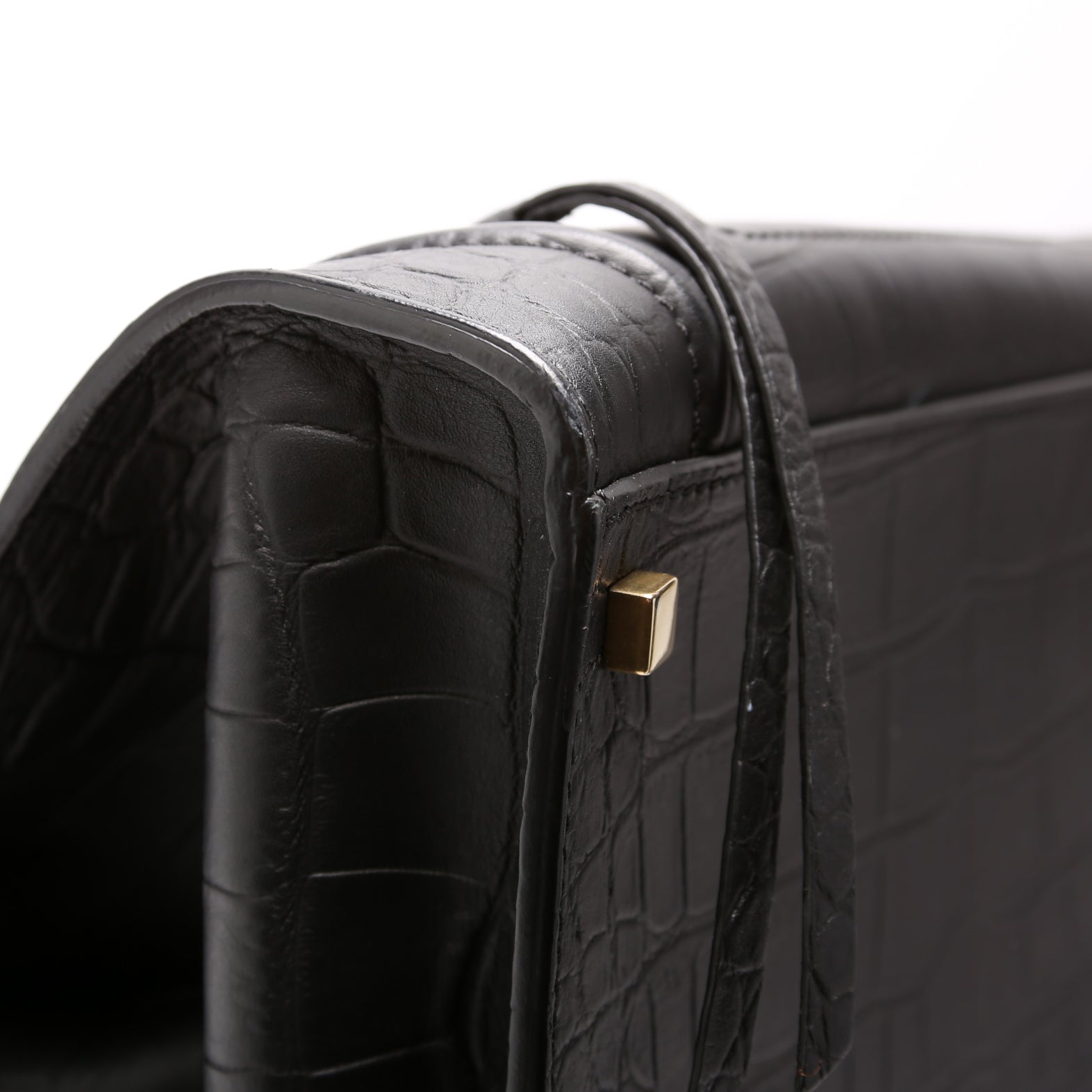 Luggage Phantom Medium Black
