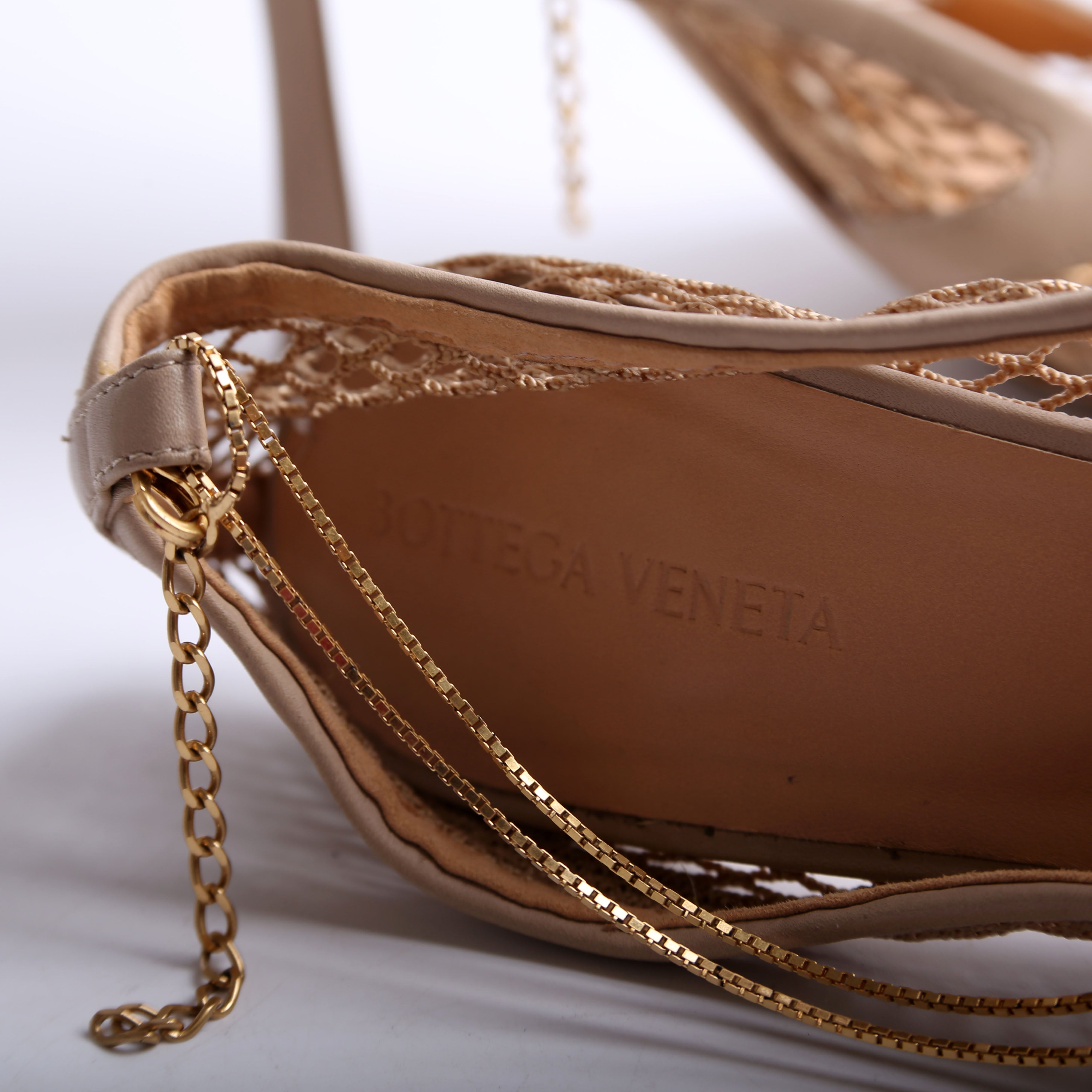 Stretch Mesh Chain Pumps Size 38