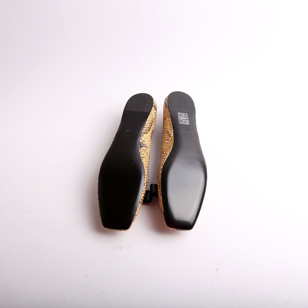GG Python Wrap Ballet Flats Size 38.5