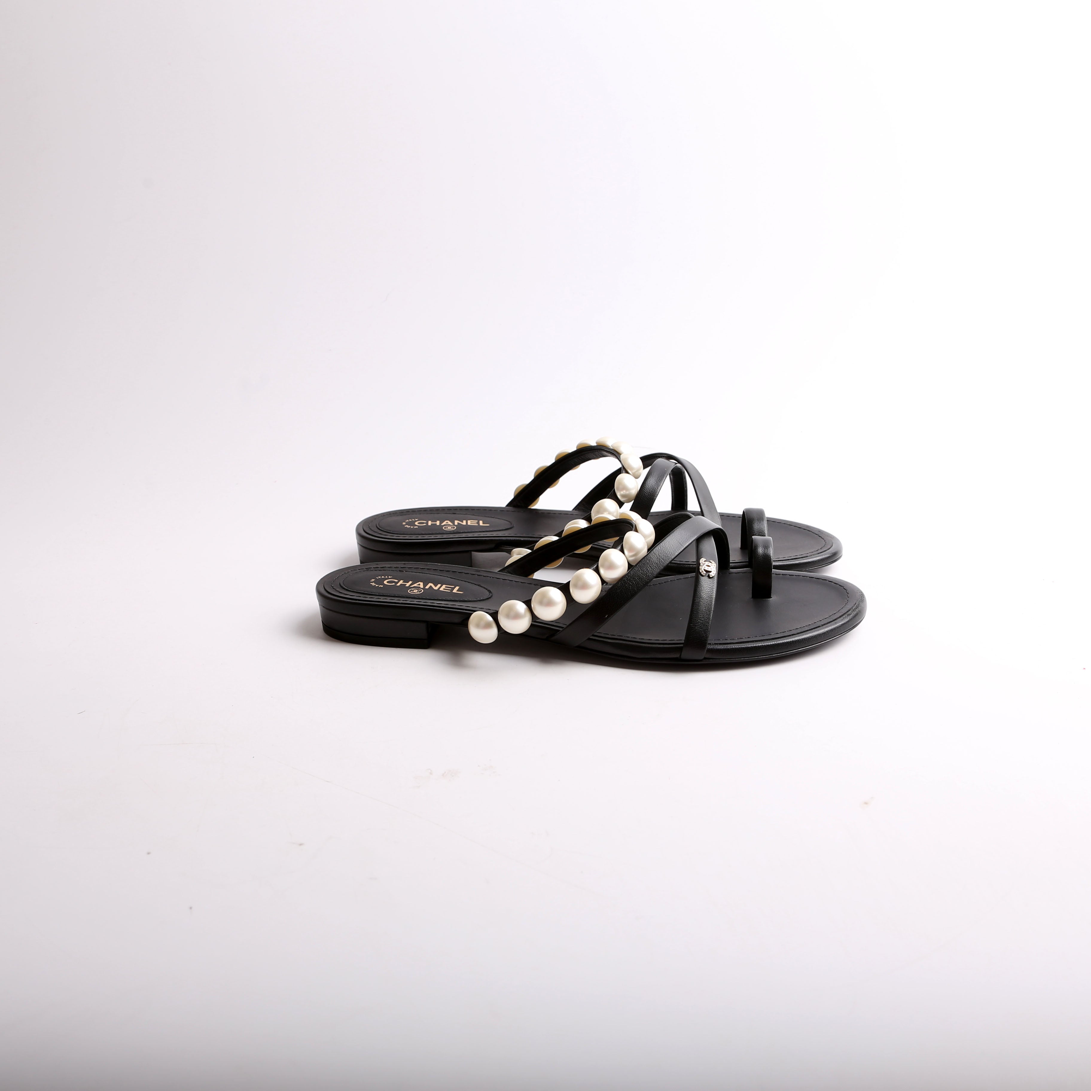 CC Pearl Flat Sandals Size 39.5