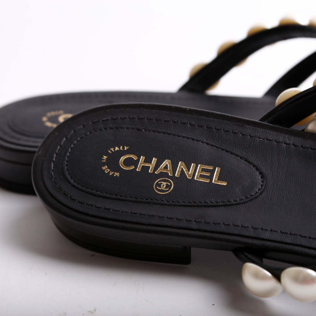 CC Pearl Flat Sandals Size 39.5
