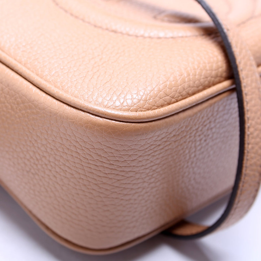 308364 Soho Disco Crossbody Tan