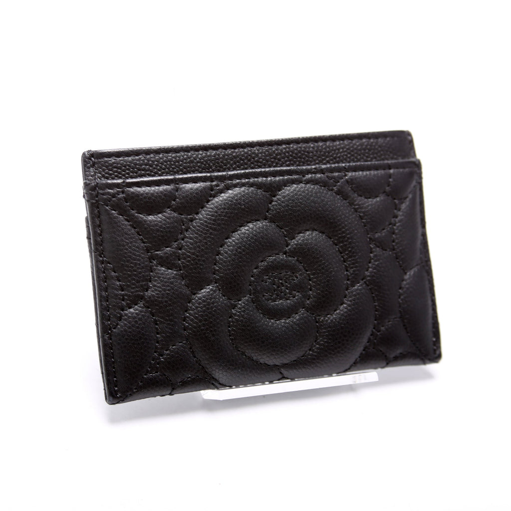 Camellia Flower Embossed Caviar Card Holder 24M Black