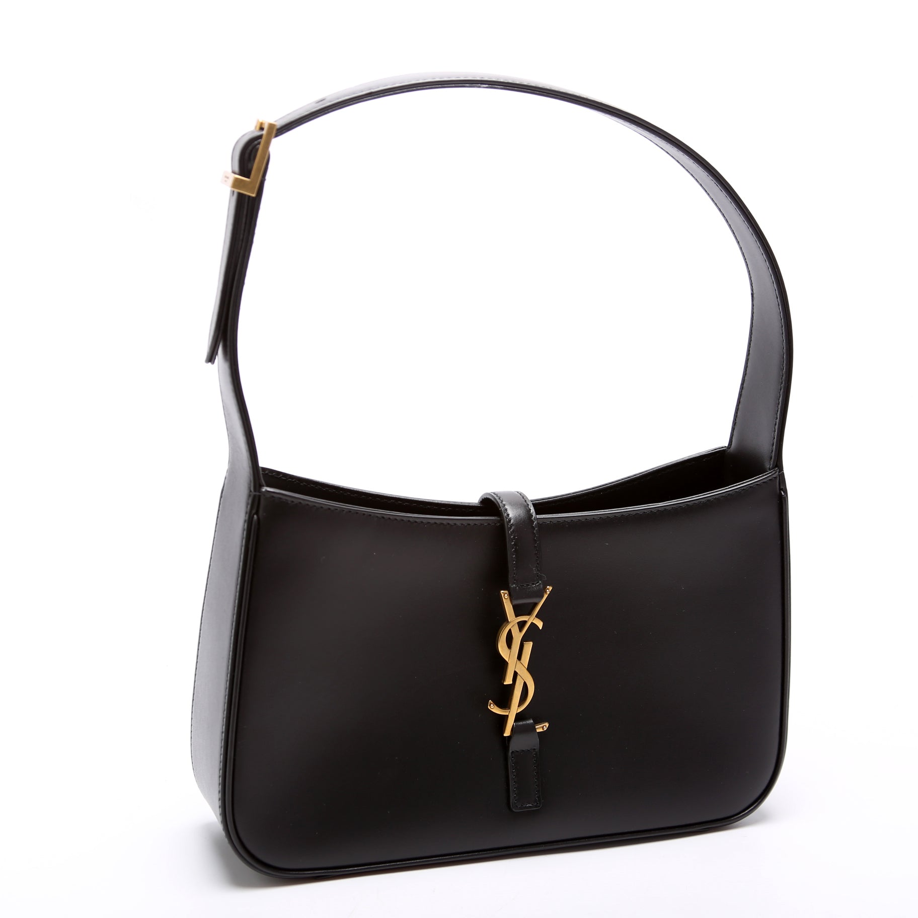 657228 Le A 5 7 Leather Hobo Black