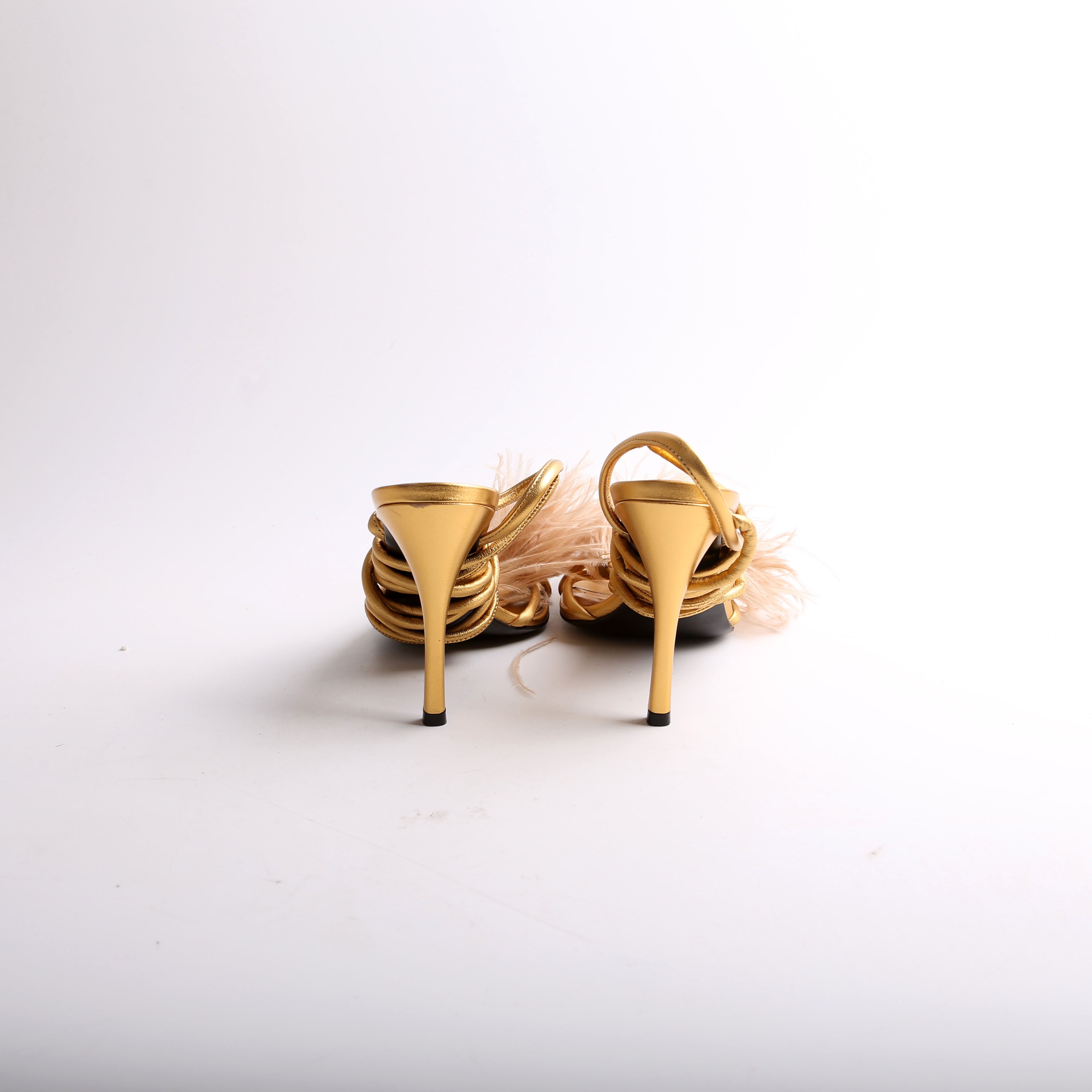 Metallic Upflair Feather Sandals Size 37.5