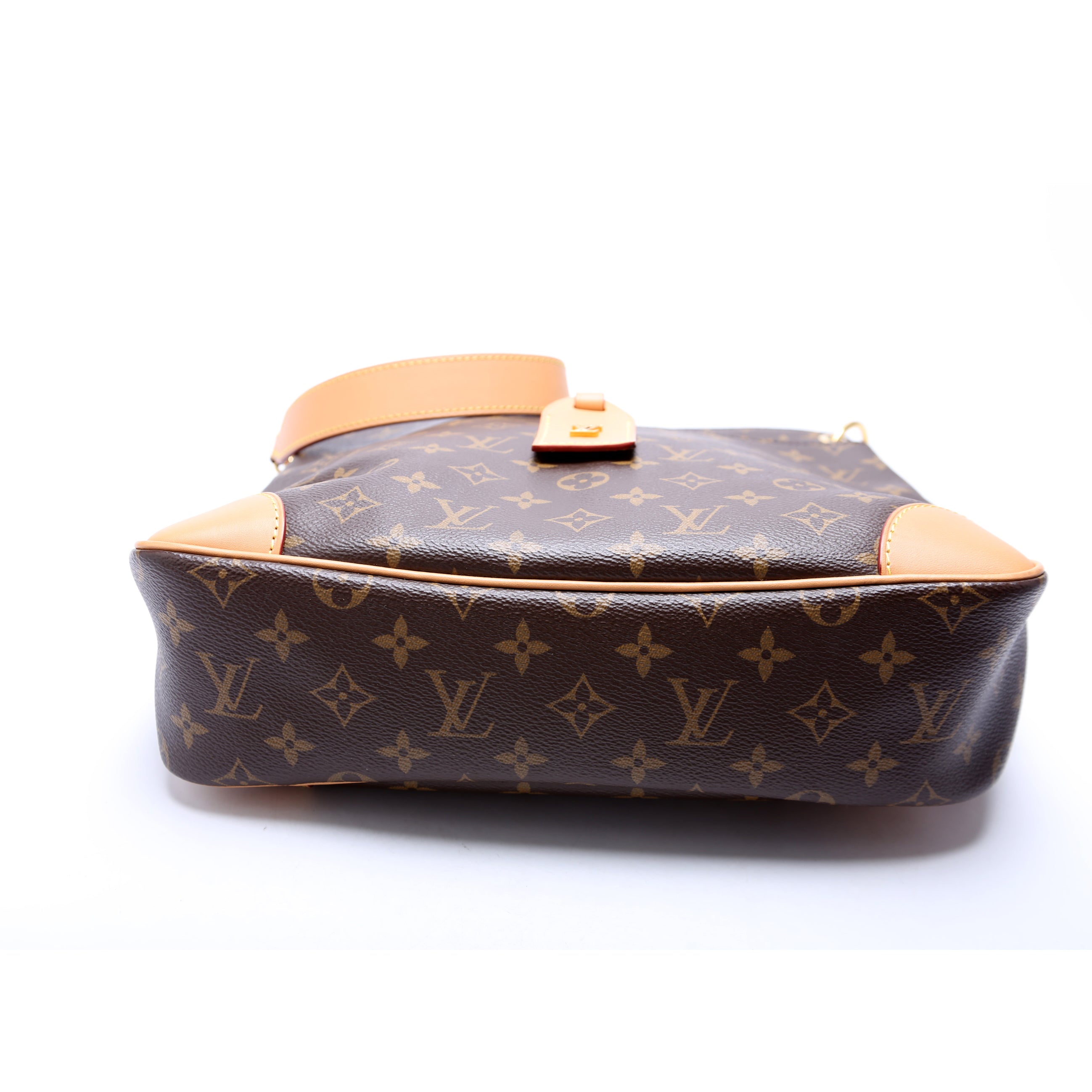 Odeon NM MM Monogram