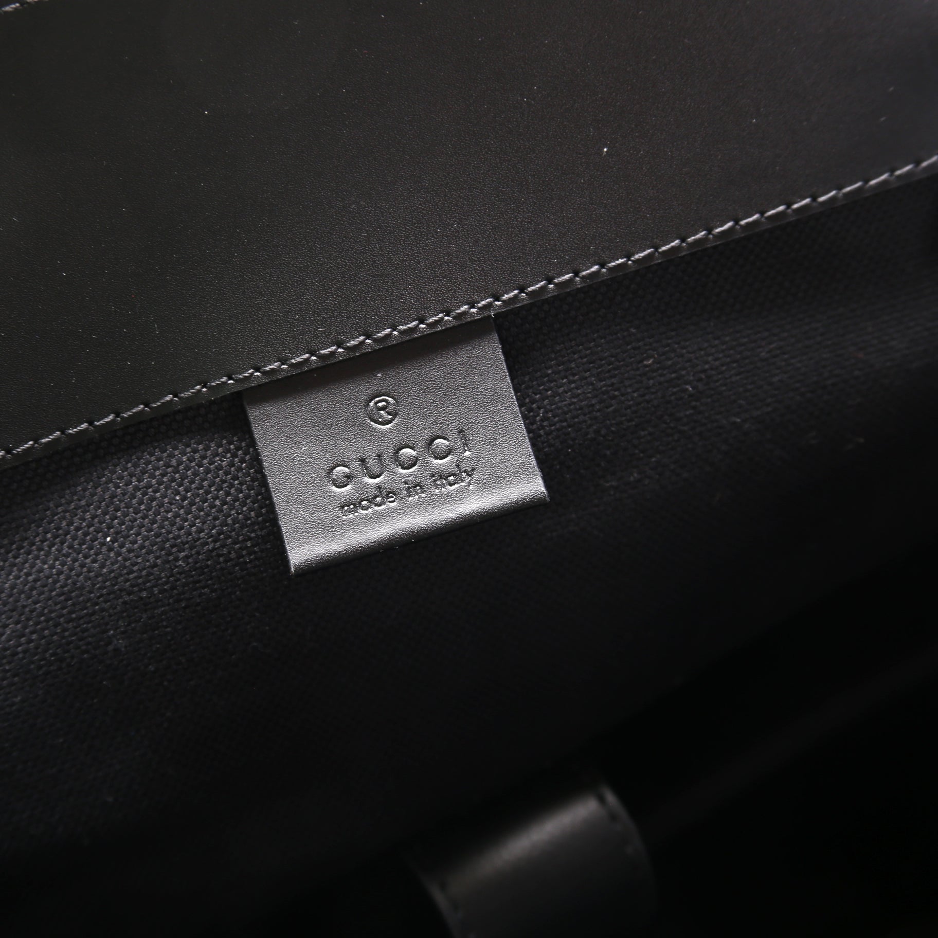 495563 GG Supreme Backpack Black