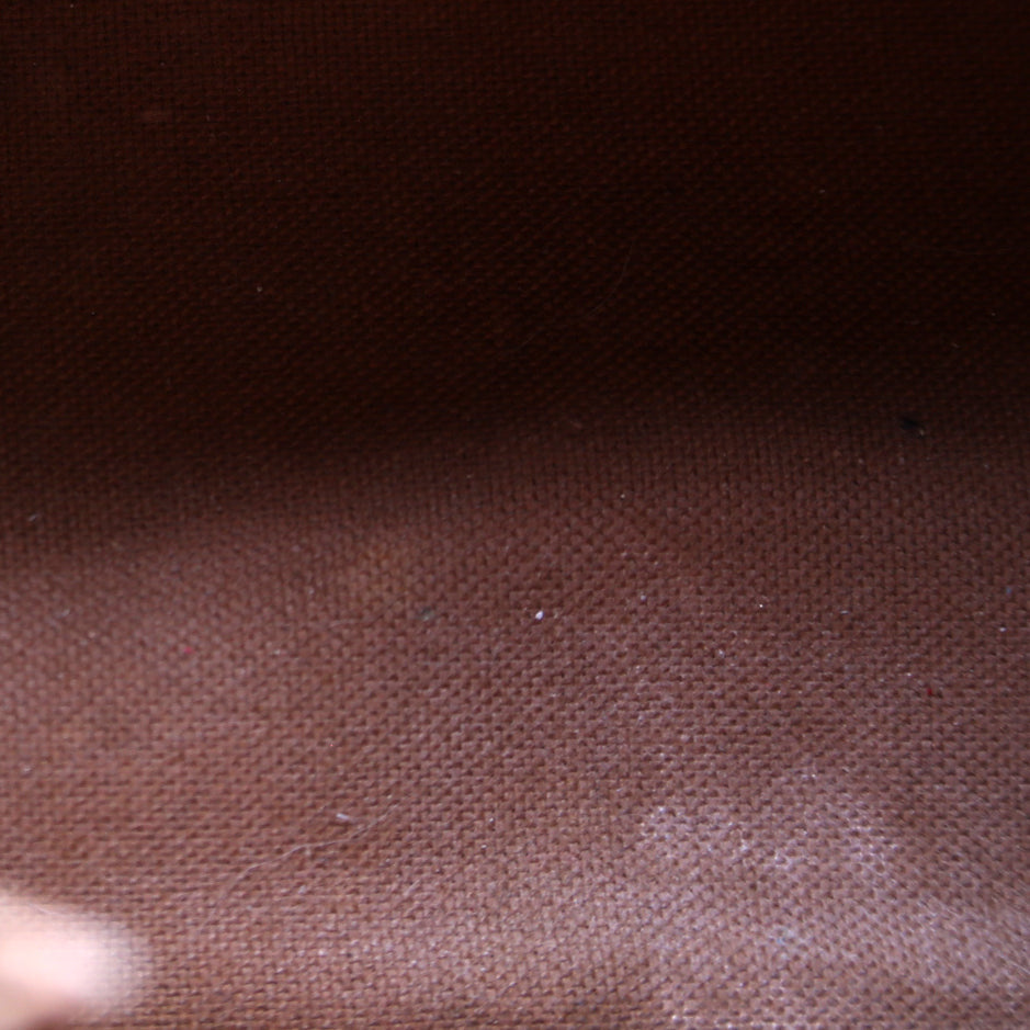 Batignolles Regular Monogram