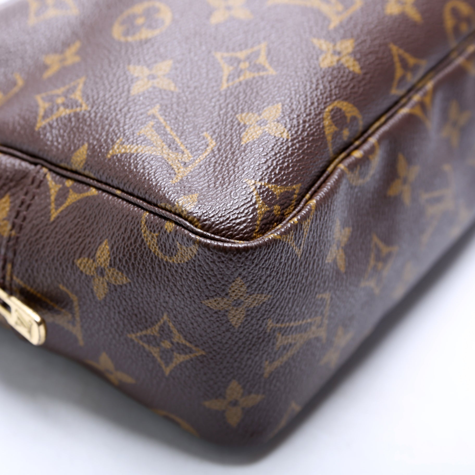 Trousse Toilette 28 Monogram