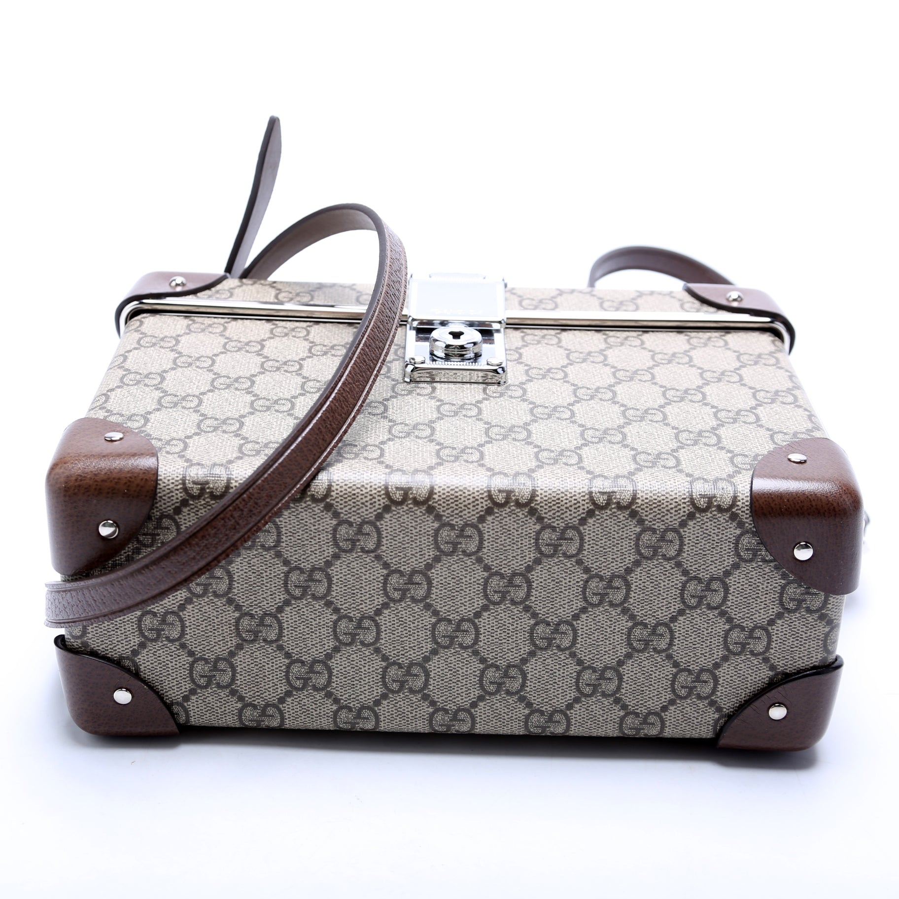 588351 Globe Trotter Vanity Brown