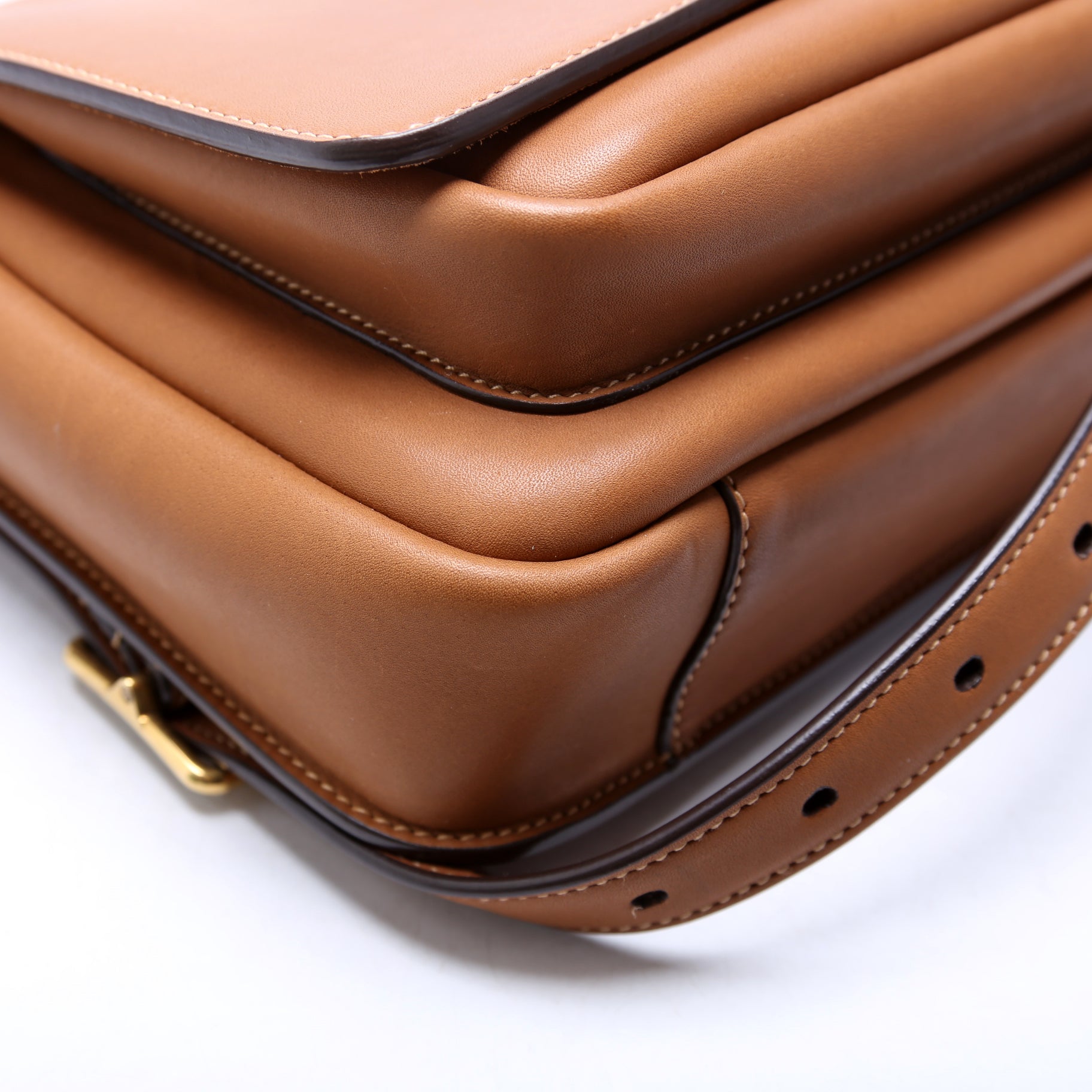 718556 Niki Besace Smooth Leather Brown