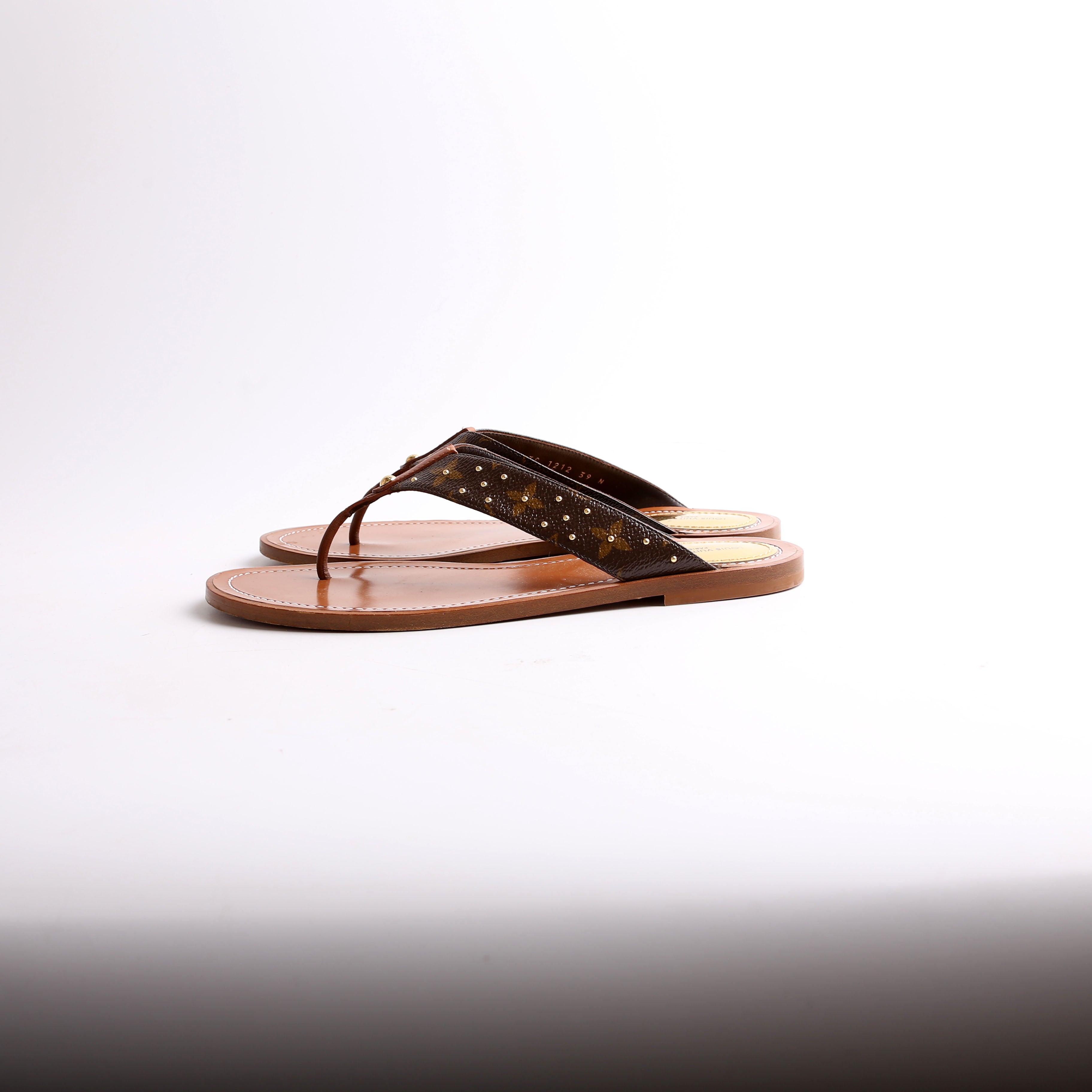 Sunny Flat Sandals Size 39
