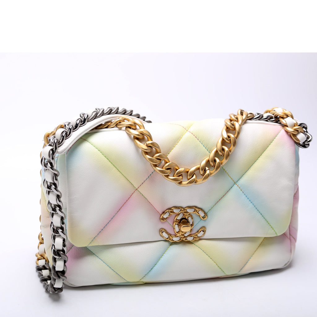 Quilted Goatskin 19 Medium Flap Multicolor RFID