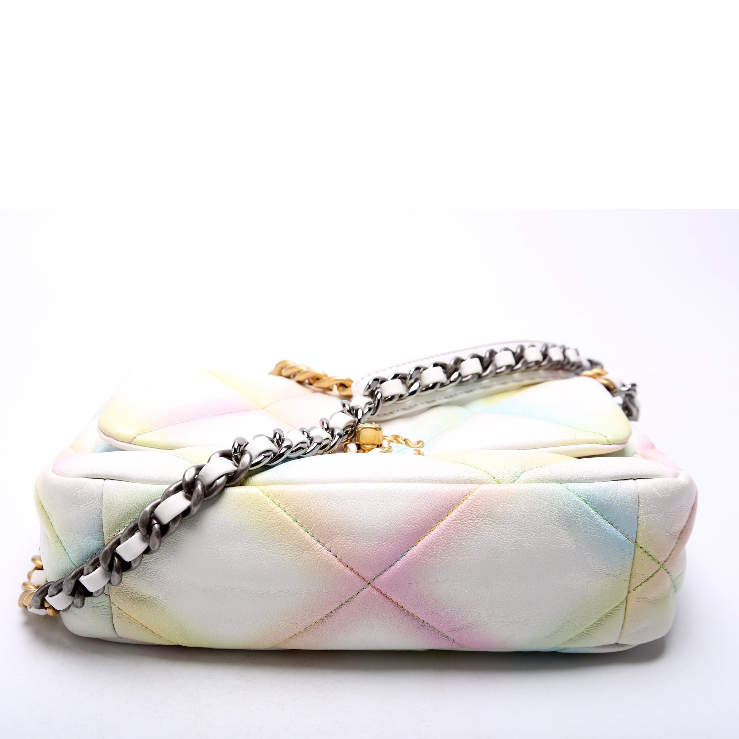 Quilted Goatskin 19 Medium Flap Multicolor RFID
