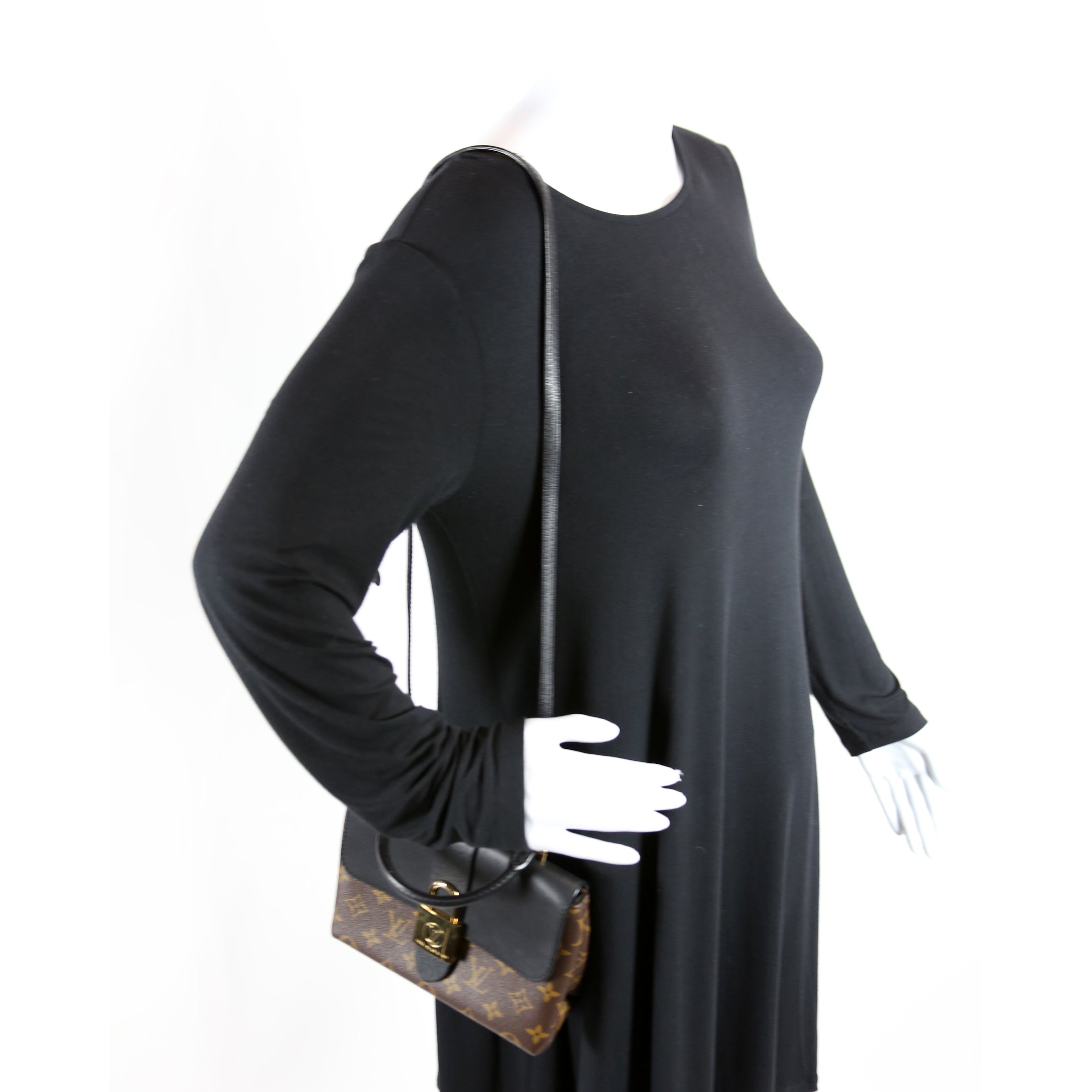 Locky BB Monogram Black