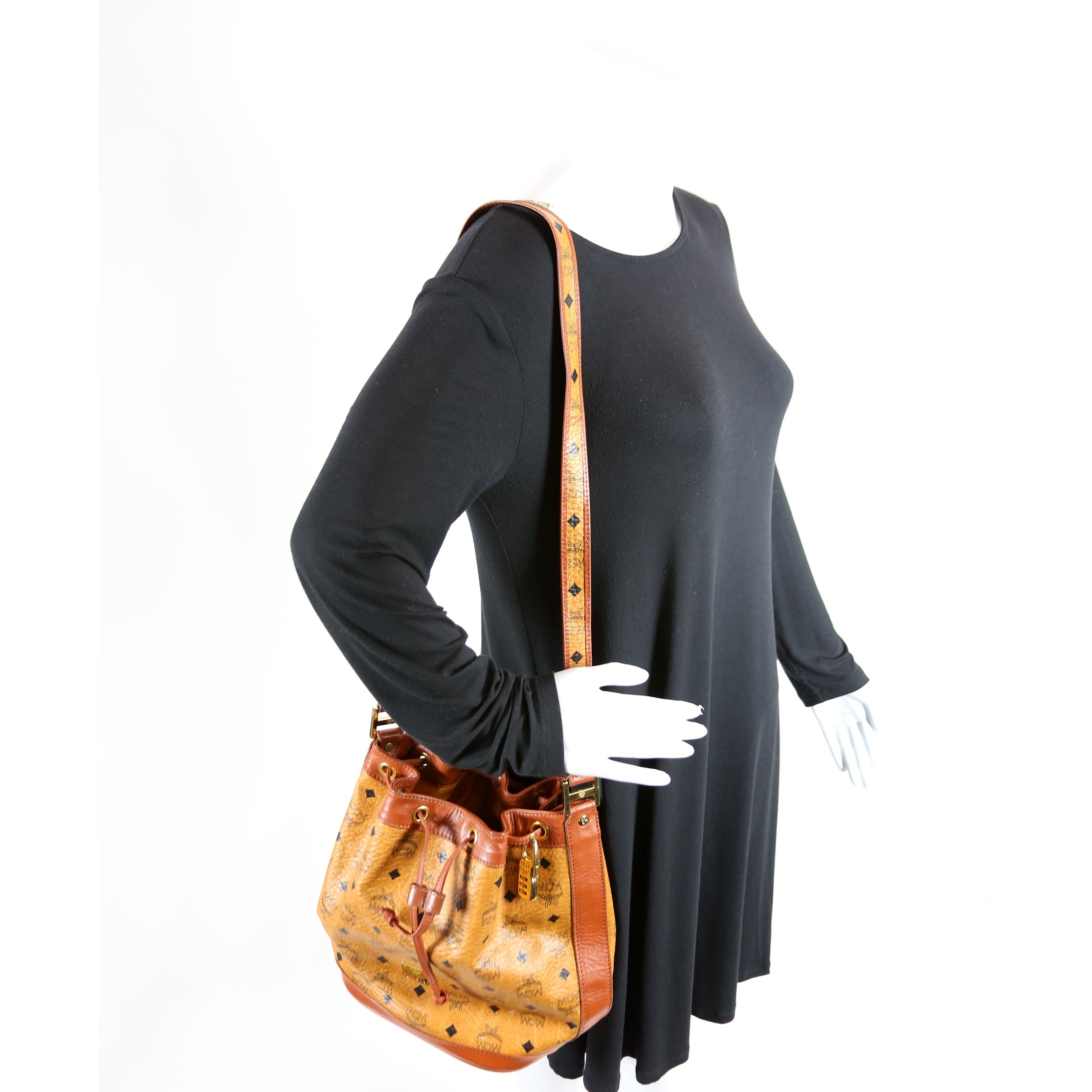 Visetos Drawstring Bucket Bag Vintage
