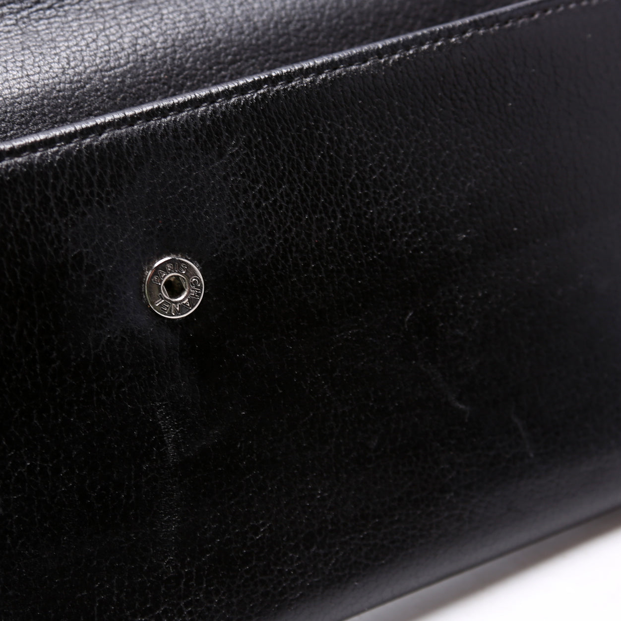 Camellia Flower Goatskin Flap Wallet 12M Black