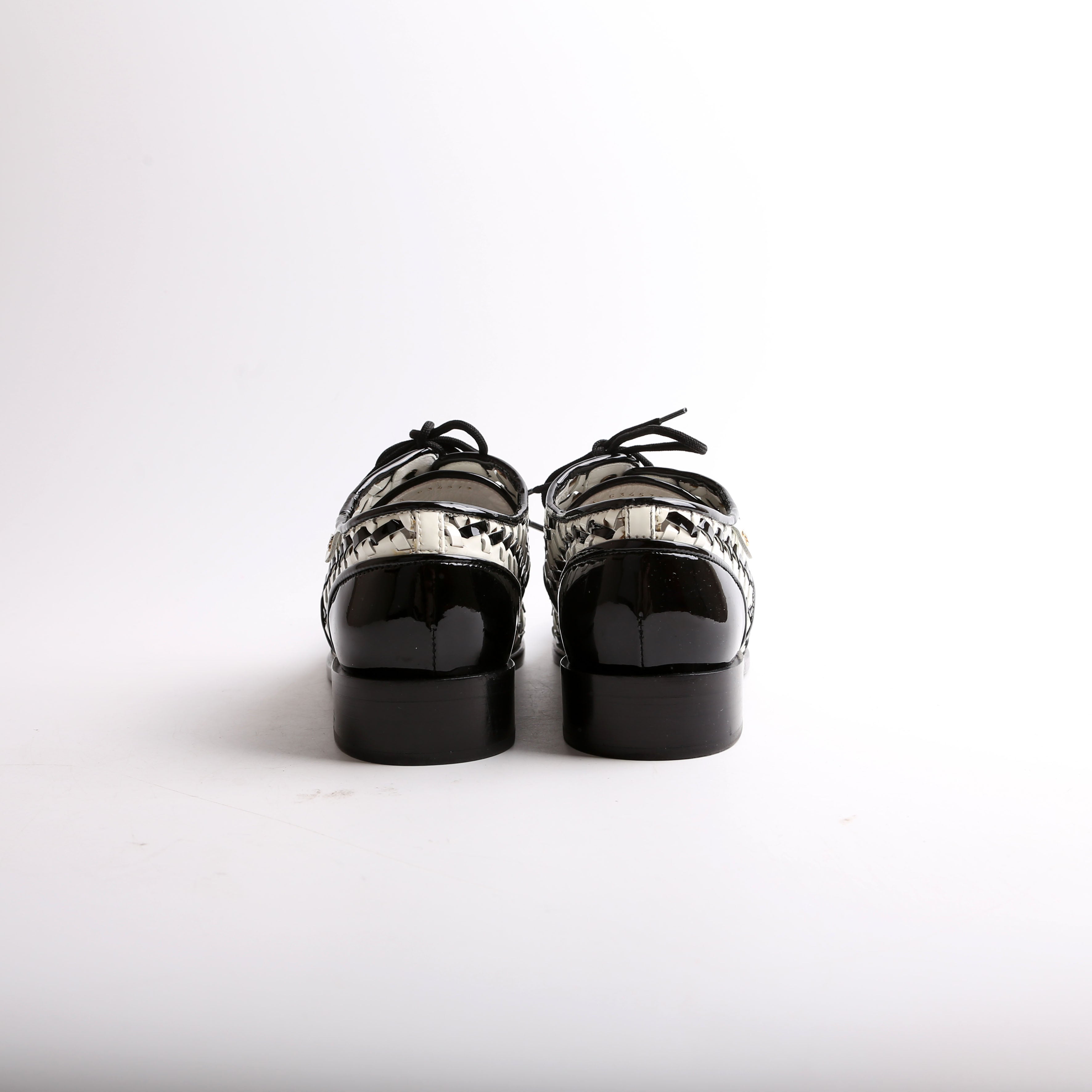 Lace Up Woven Leather Loafers Size 37.5
