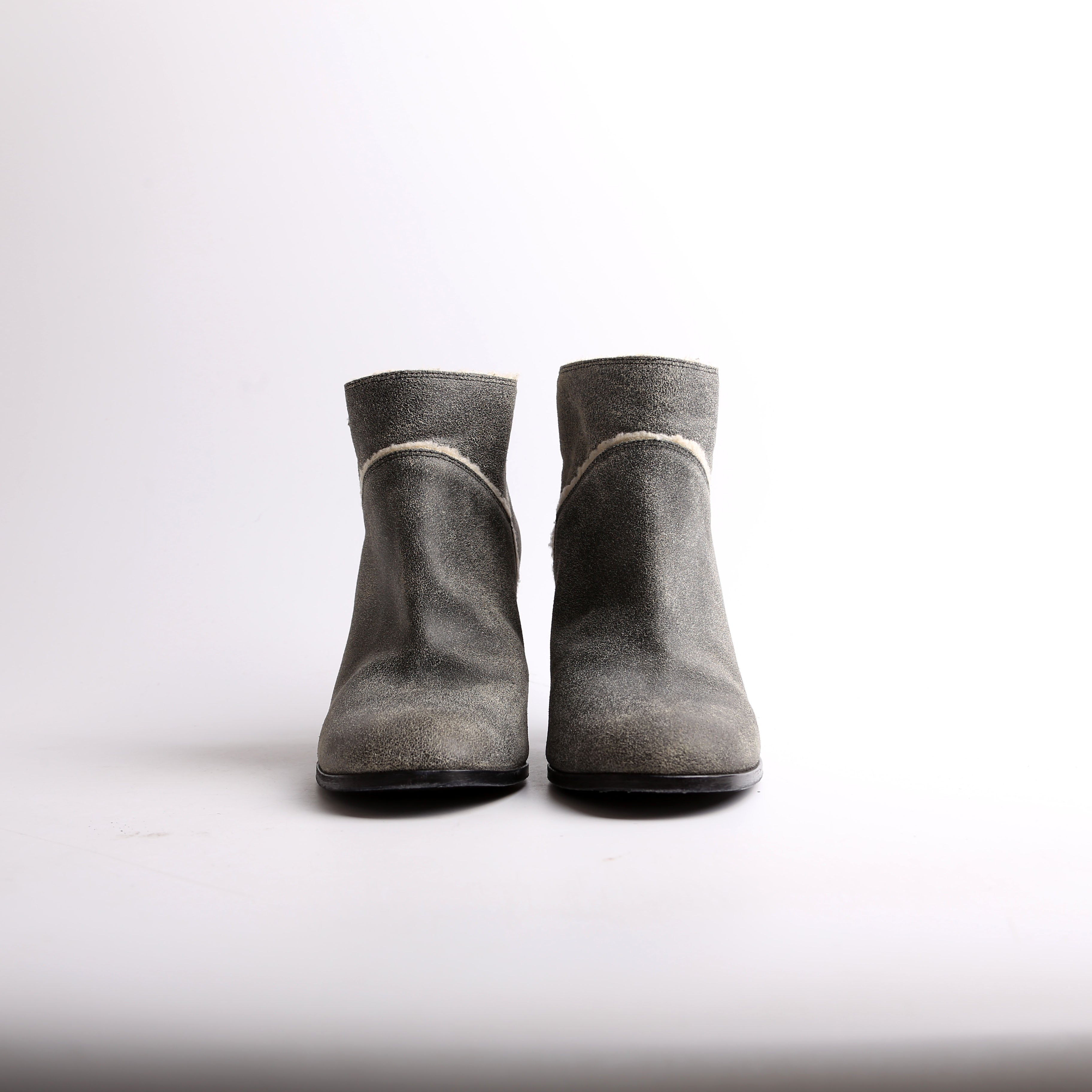 CC Suede Shearling Ankle Boots Size 40.5